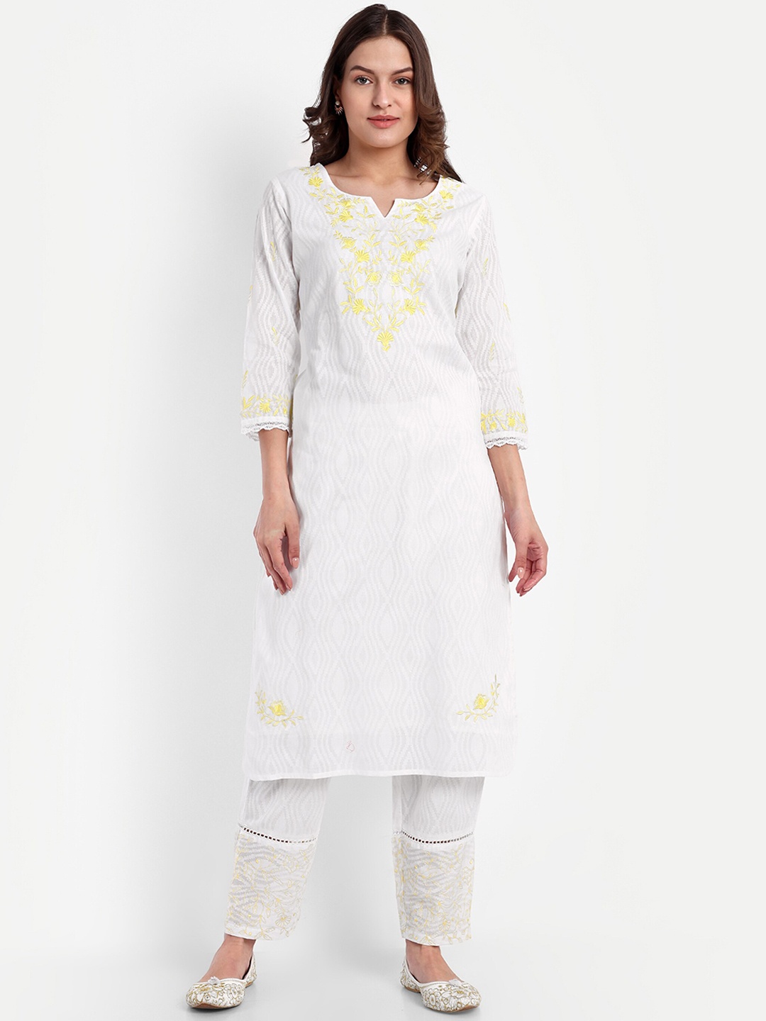 

NH KAPDEWALA Floral Embroidered Regular Pure Cotton Kurta with Trousers, White