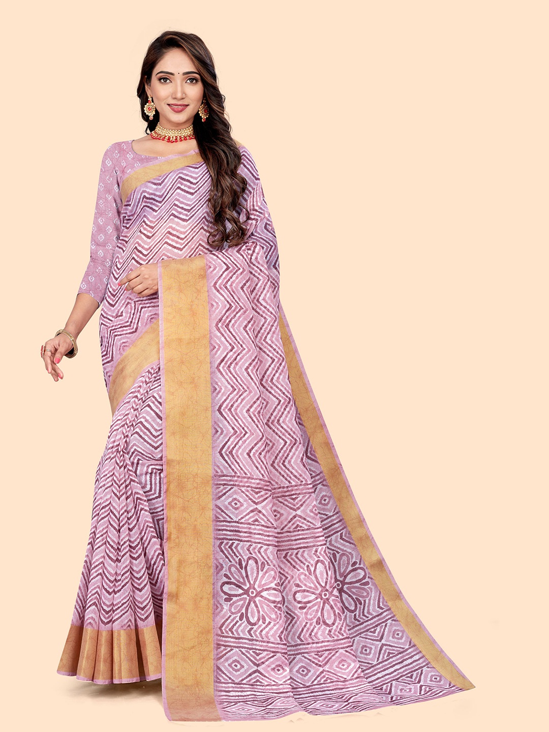 

Dori Chevron Printed Saree, Pink