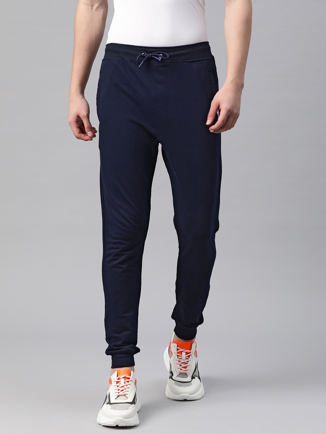 

TOM BURG Solid Slim Fit Joggers, Navy blue