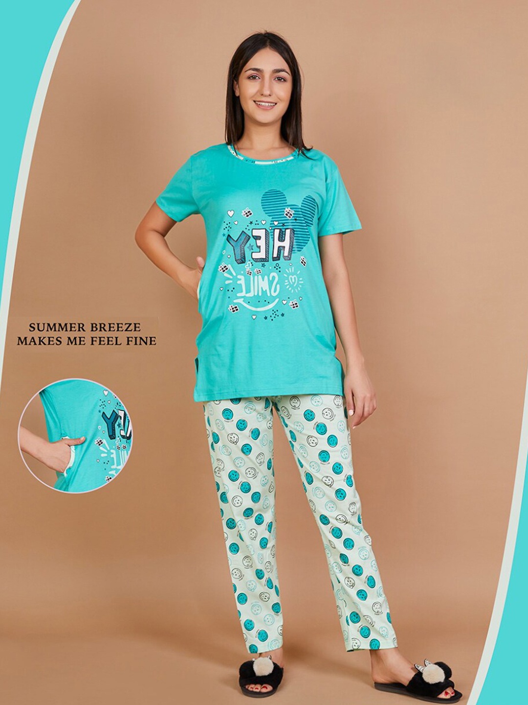 

Lugo Mickey Mouse Printed Night suit, Blue