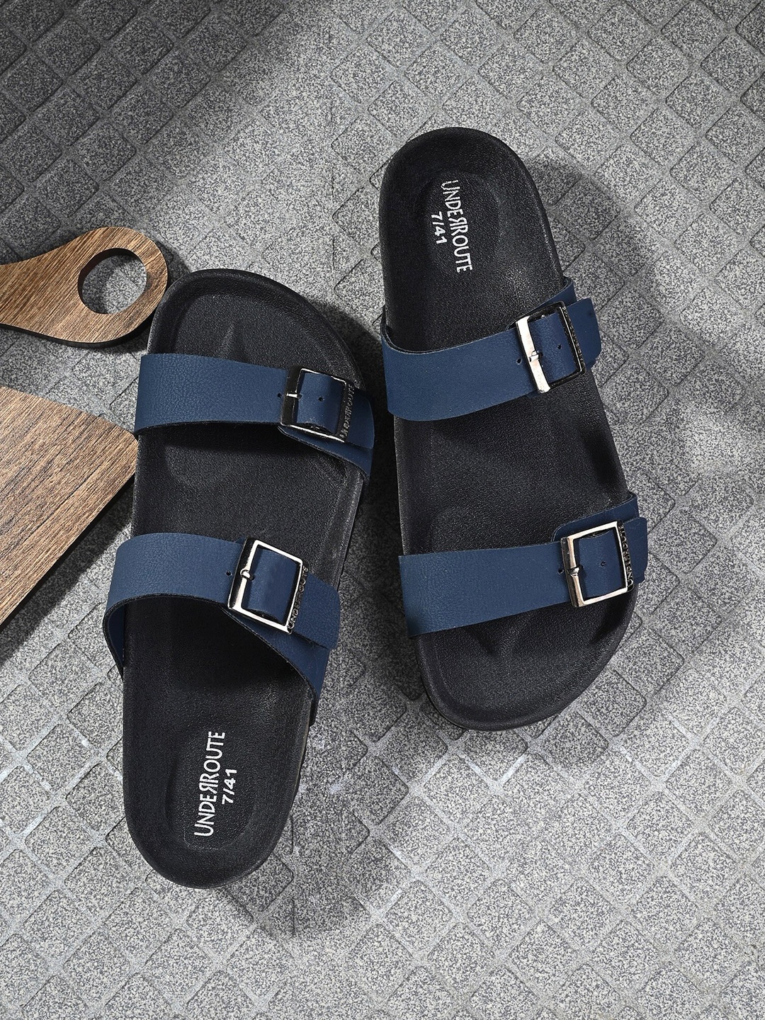 

UNDERROUTE Men Two Strap Open Toe Comfort Sandals With Buckle Detail, Navy blue