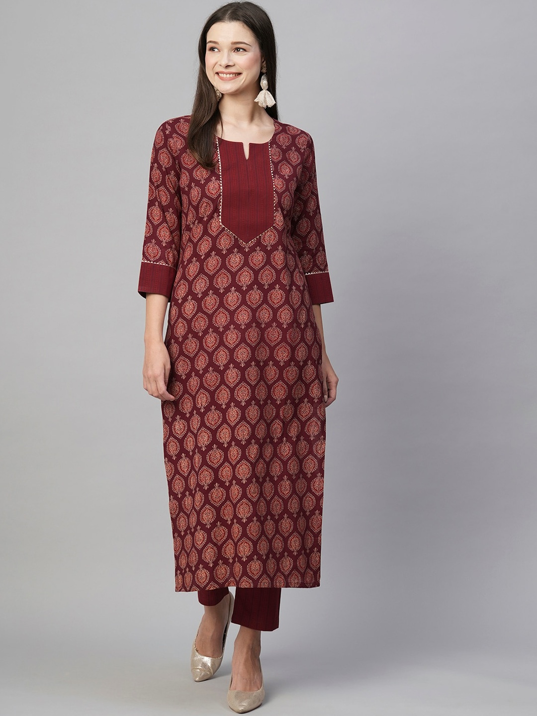 

KALINI Ethnic Motif Printed Straight Kurta with Trousers, Maroon