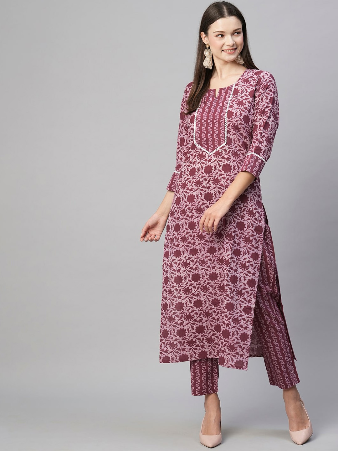 

KALINI Floral Printed Regular Kurta with Trousers, Burgundy