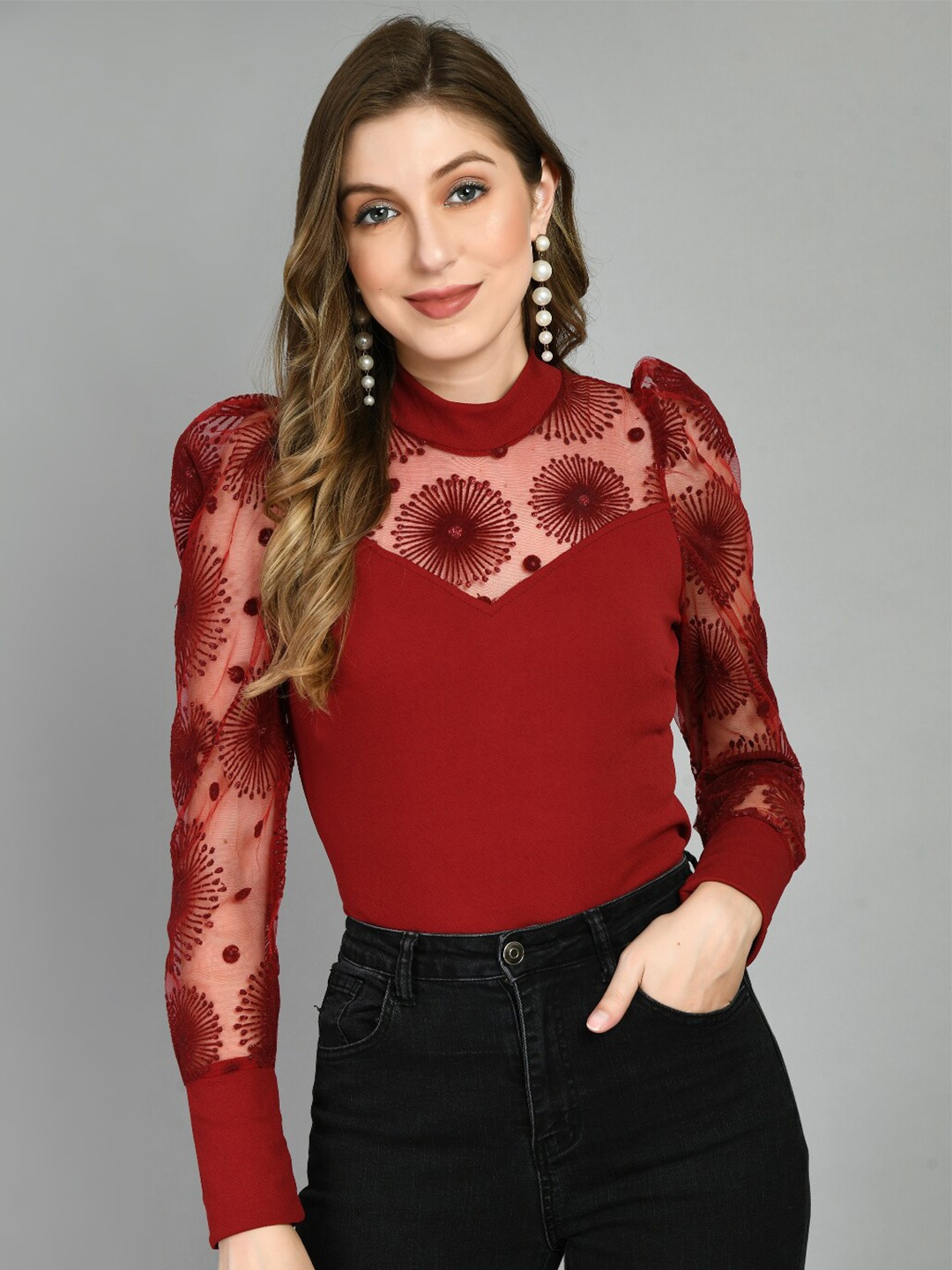 

IUGA Self Design High Neck Top, Maroon
