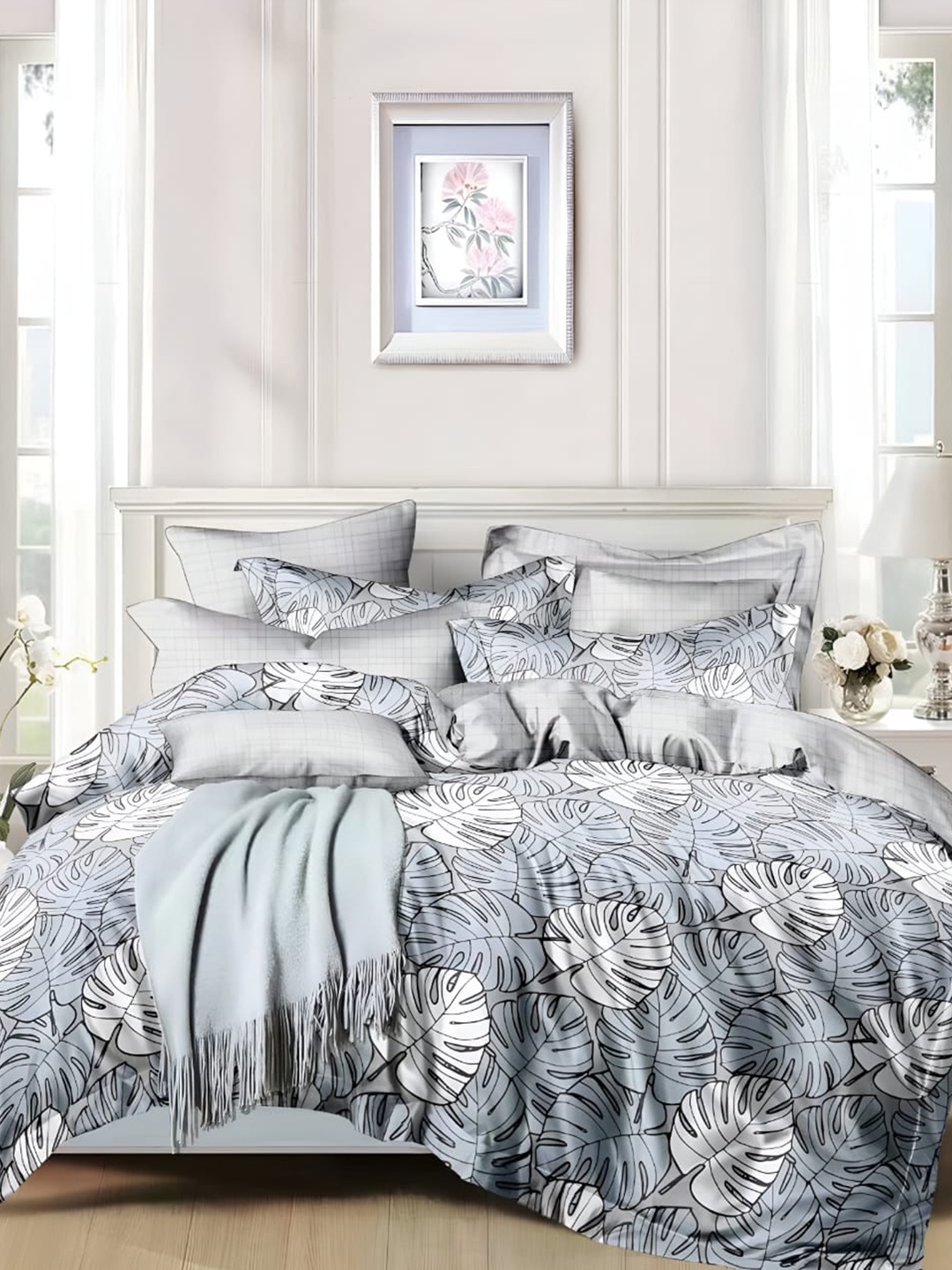 

Bajo's Grey & White Floral 300 TC Cotton Queen Bedsheet with 2 Pillow Covers