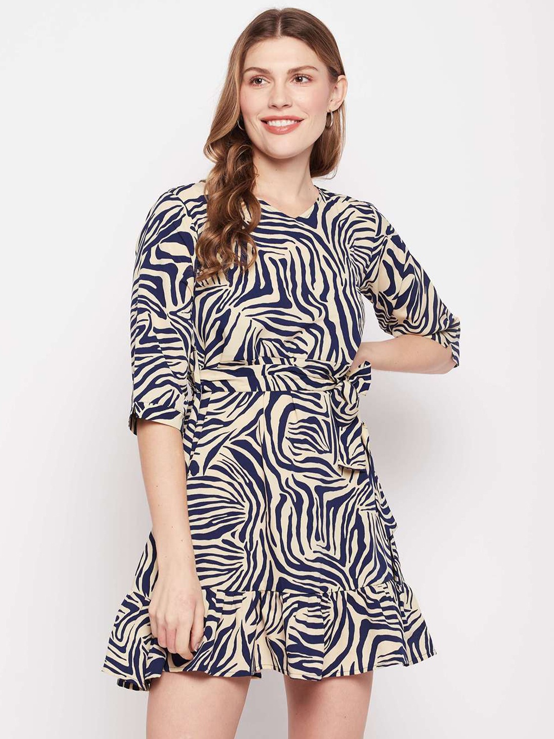 

Fashfun Animal Printed V-Neck Gathered Fit & Flare Dress, Blue