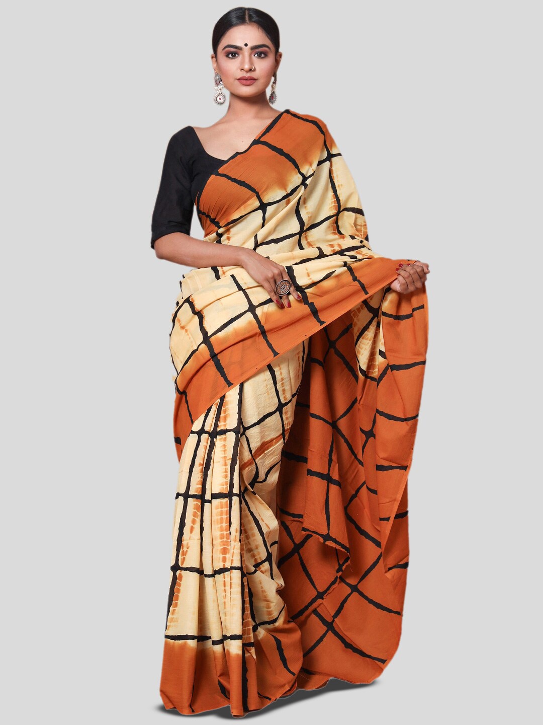 

BUTA BUTI Checked Pure Cotton Saree, Brown