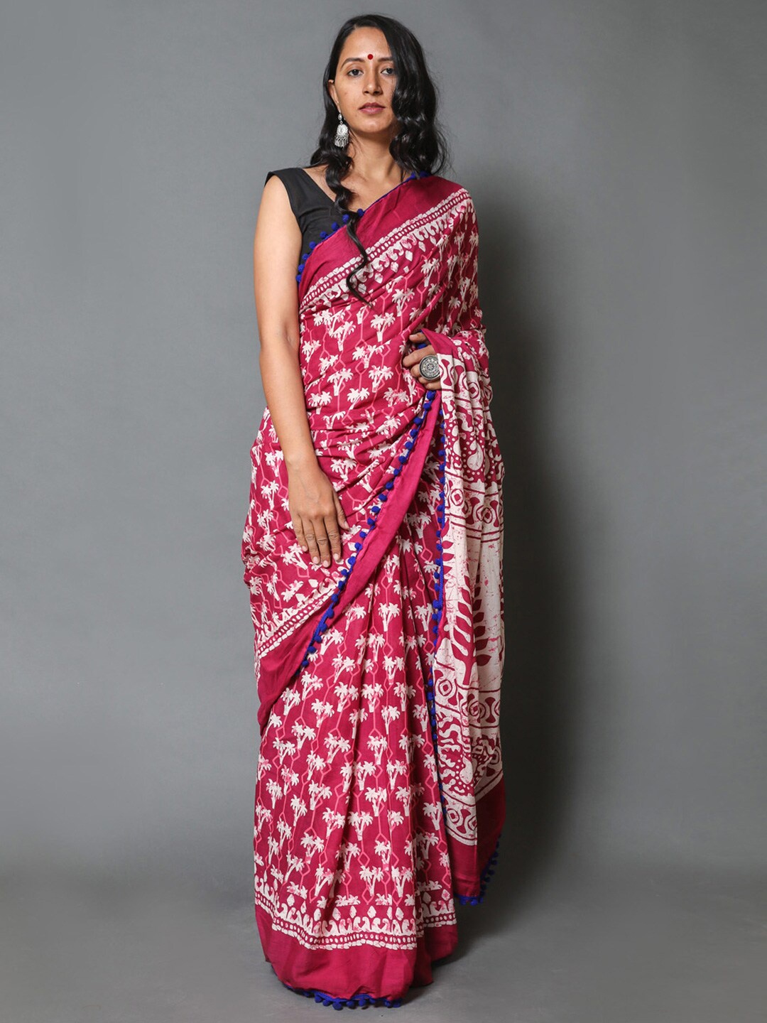 

BUTA BUTI Floral Printed Pure Cotton Saree, Maroon