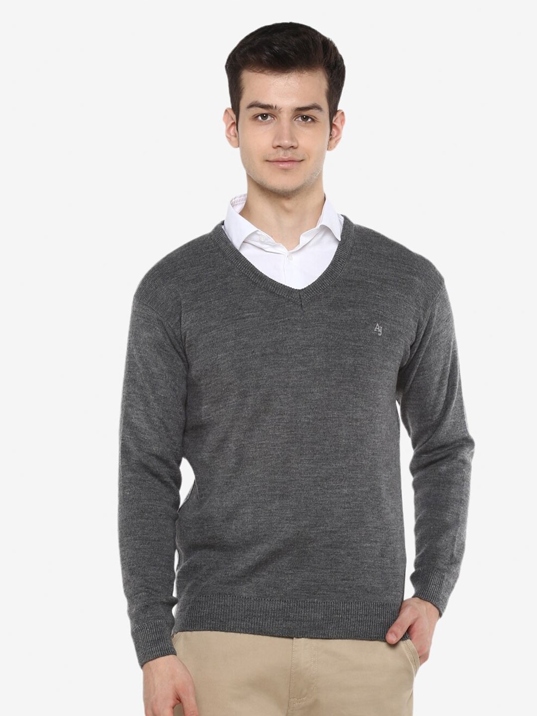 

Alan Jones V-Neck Long Sleeves Acrylic Pullover, Grey