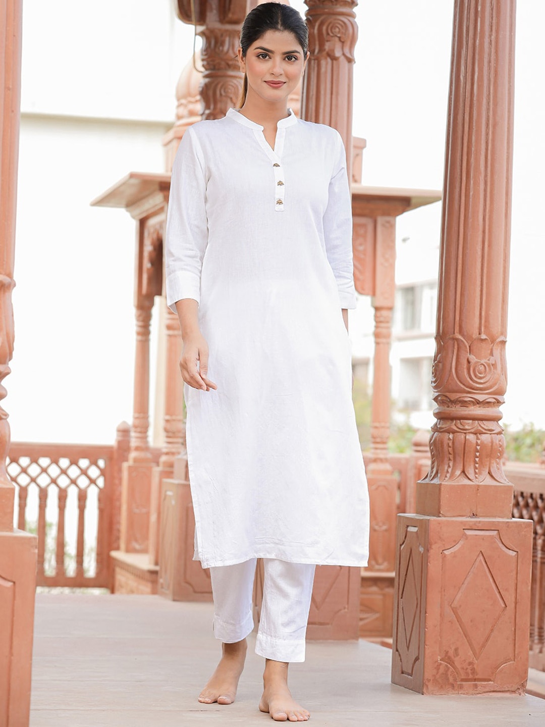 

KAAJH Mandarin Collar Pure Cotton Straight Kurta, White