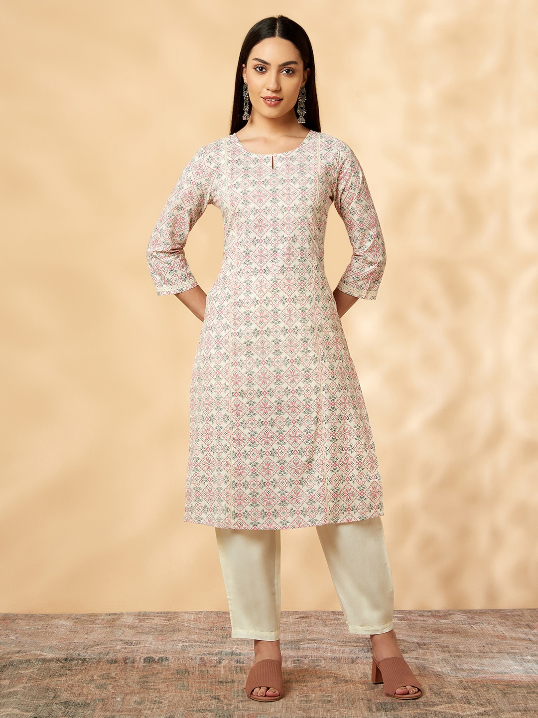 

IMARA Ethnic Motifs Printed Pure Cotton Straight Kurta with Trousers, Off white
