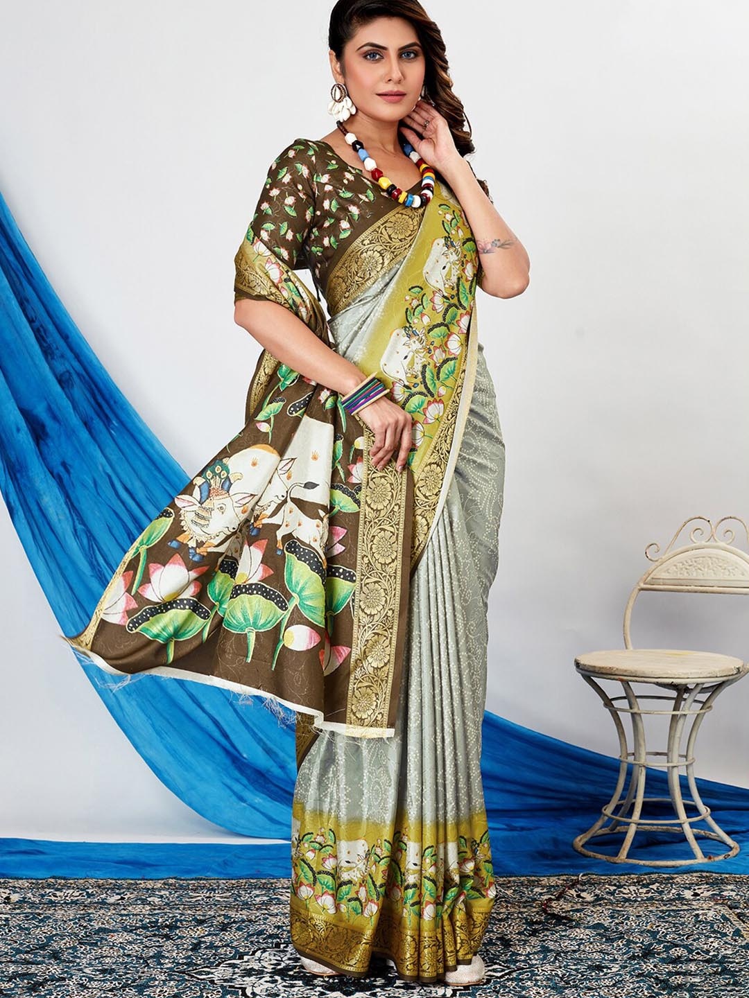 

Anouk Grey & Green Bandhani Zari Bandhani Saree