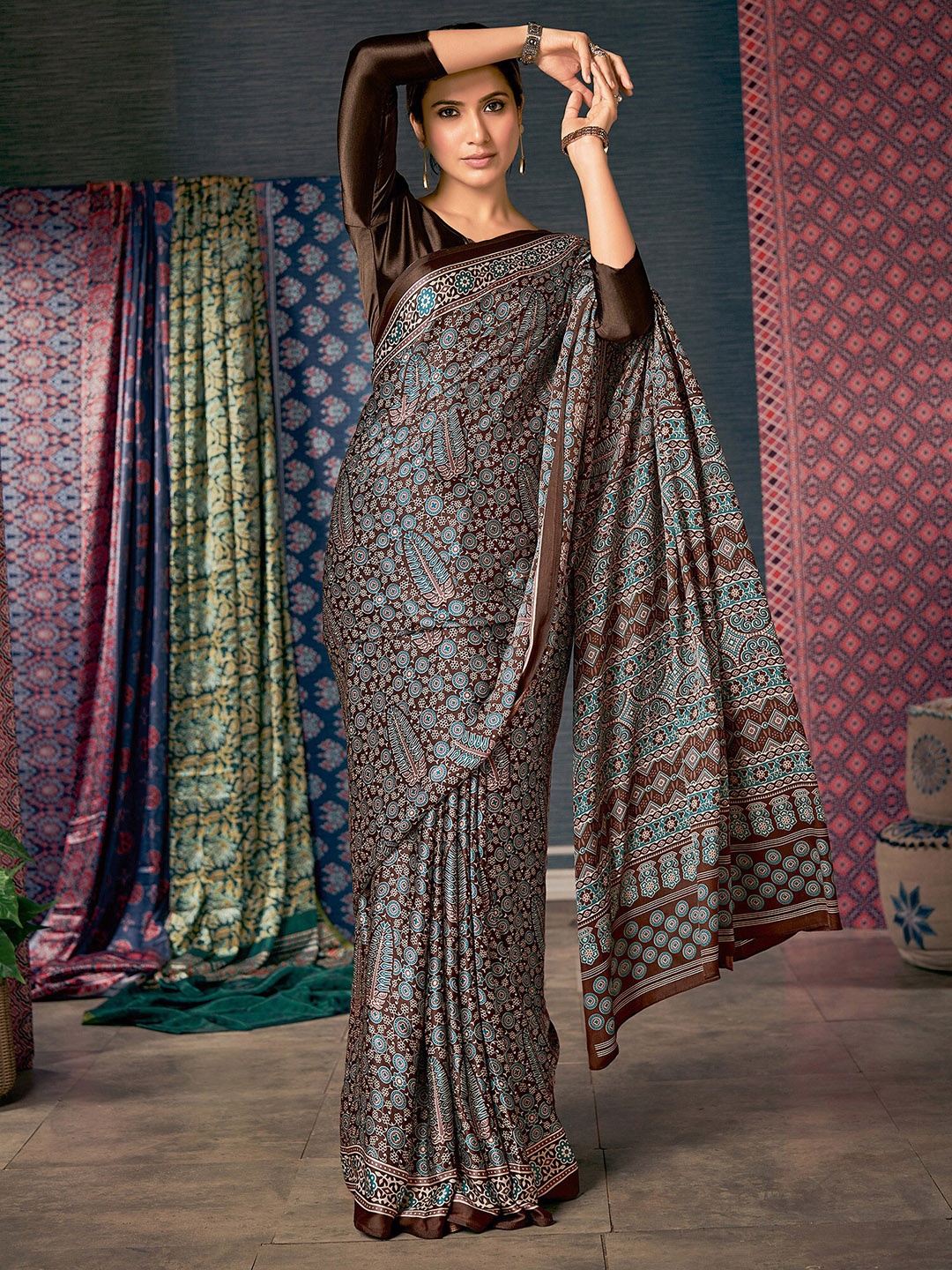 

Saree mall Brown & Blue Ethnic Motifs Printed Pure Crepe Block Print Saree