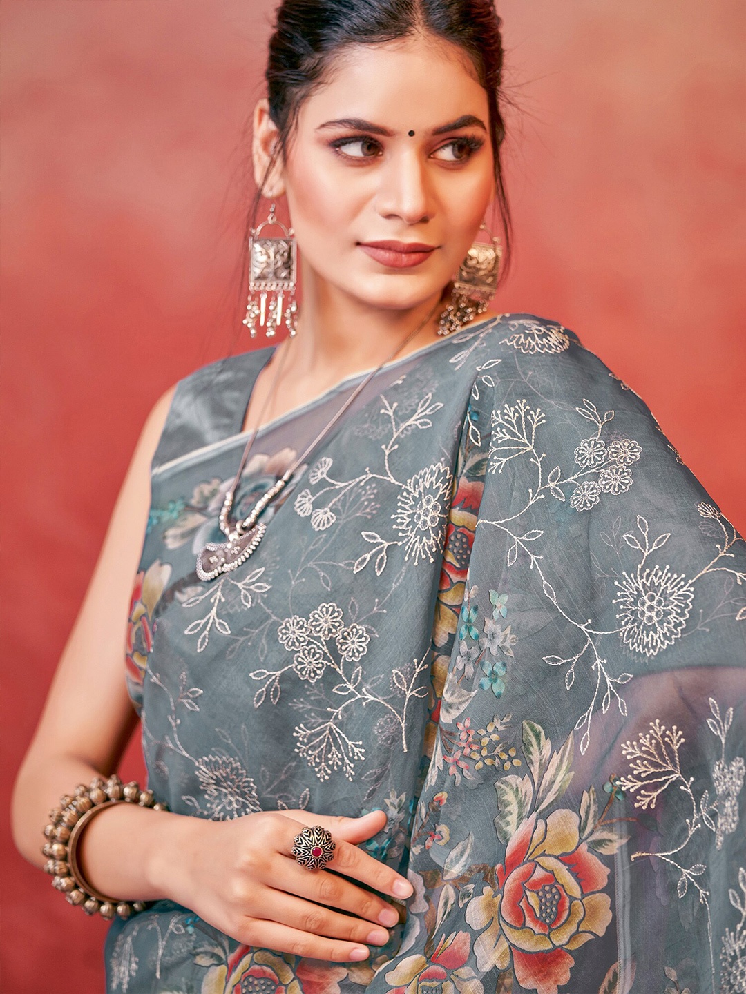 

Saree mall Grey Floral Printed & Embroidered Zari Organza Half and Half Saree