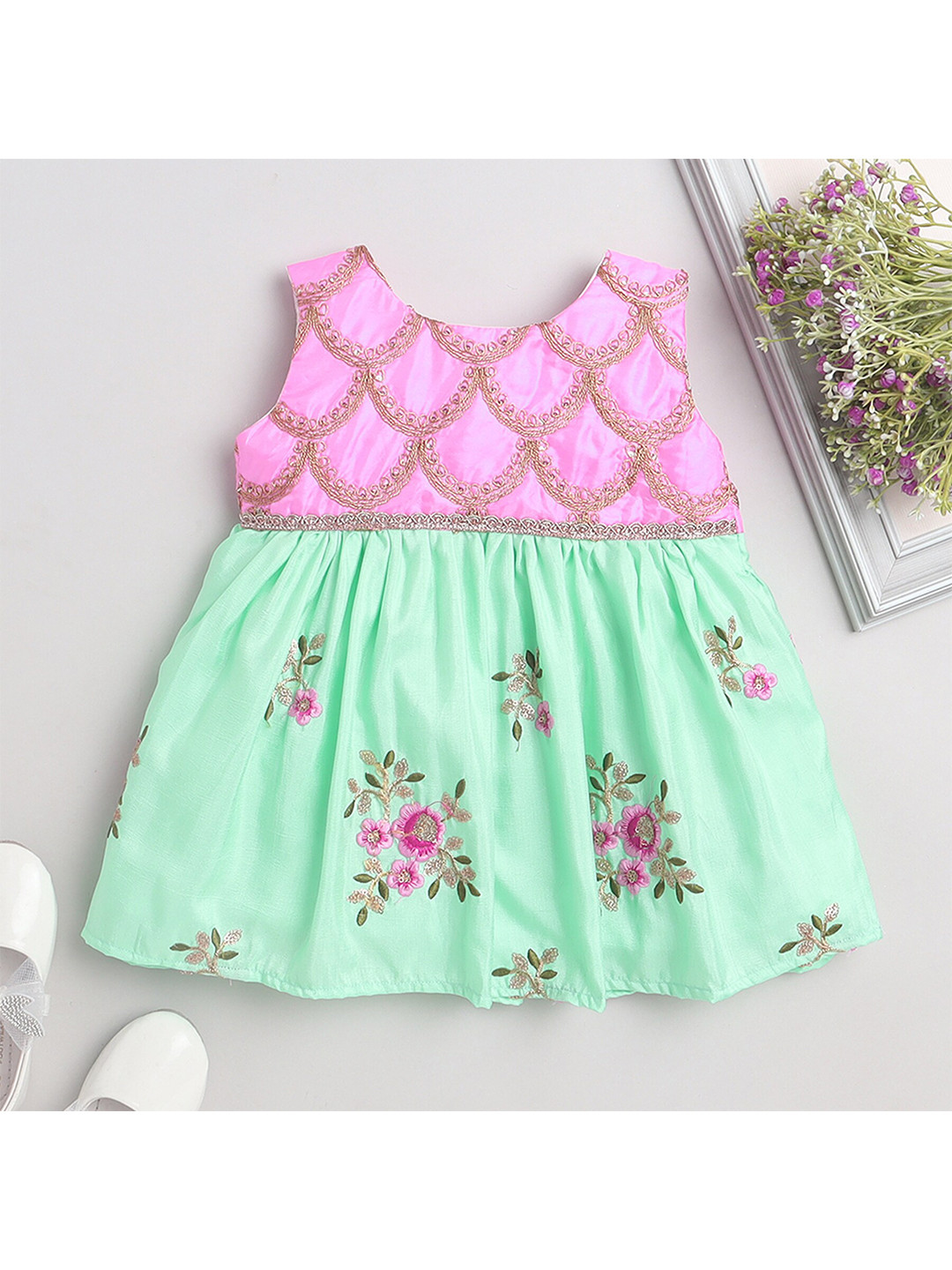 

MANY FROCKS & Girls Embellished Sleeveless Sequined Silk Fit & Flare Ethnic Dress, Pink