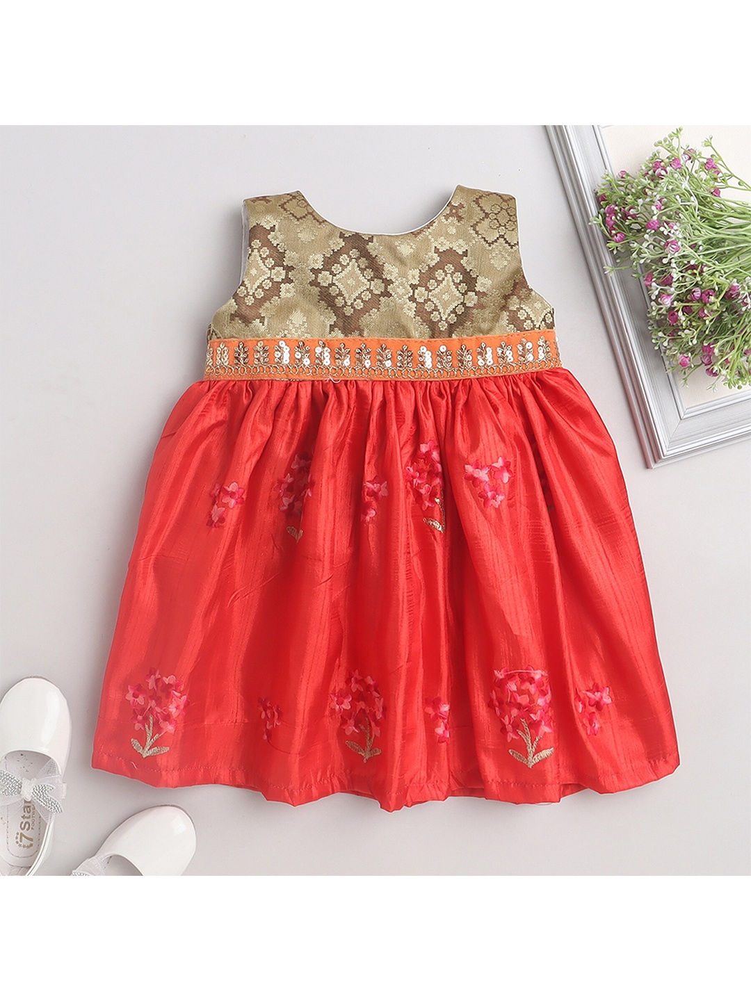 

MANY FROCKS & Infants Girls Ethnic Printed Fit & Flare Ethnic Dress, Red