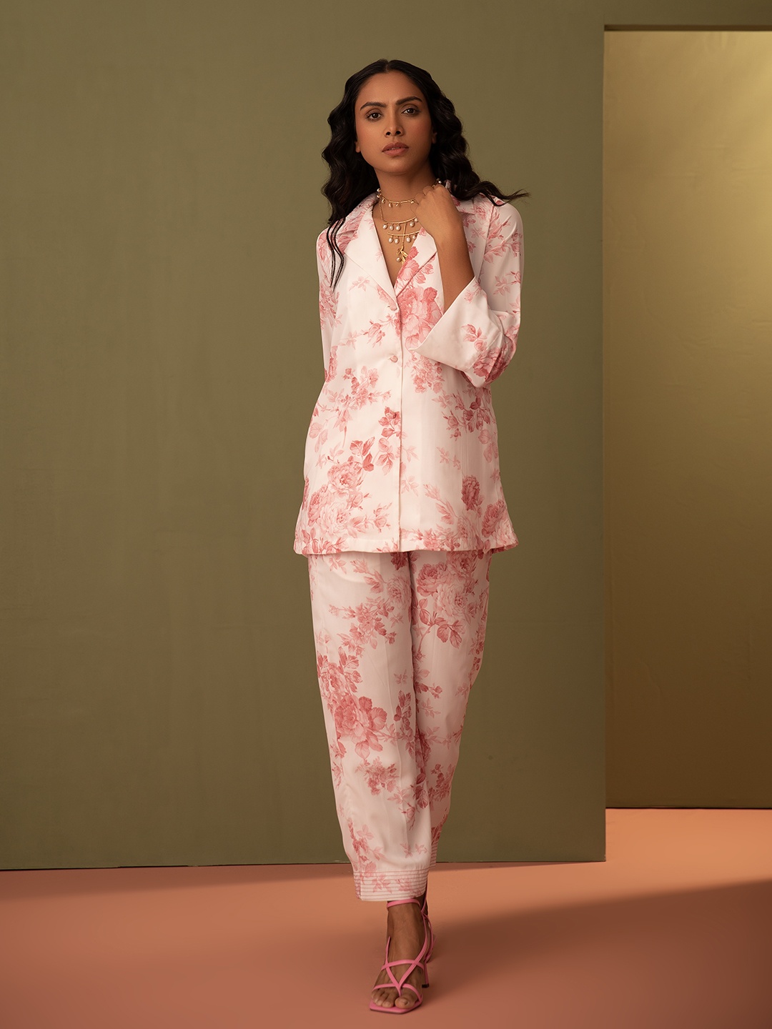 

NH KAPDEWALA Floral Printed Loose Fit Cotton Co-Ords, Pink