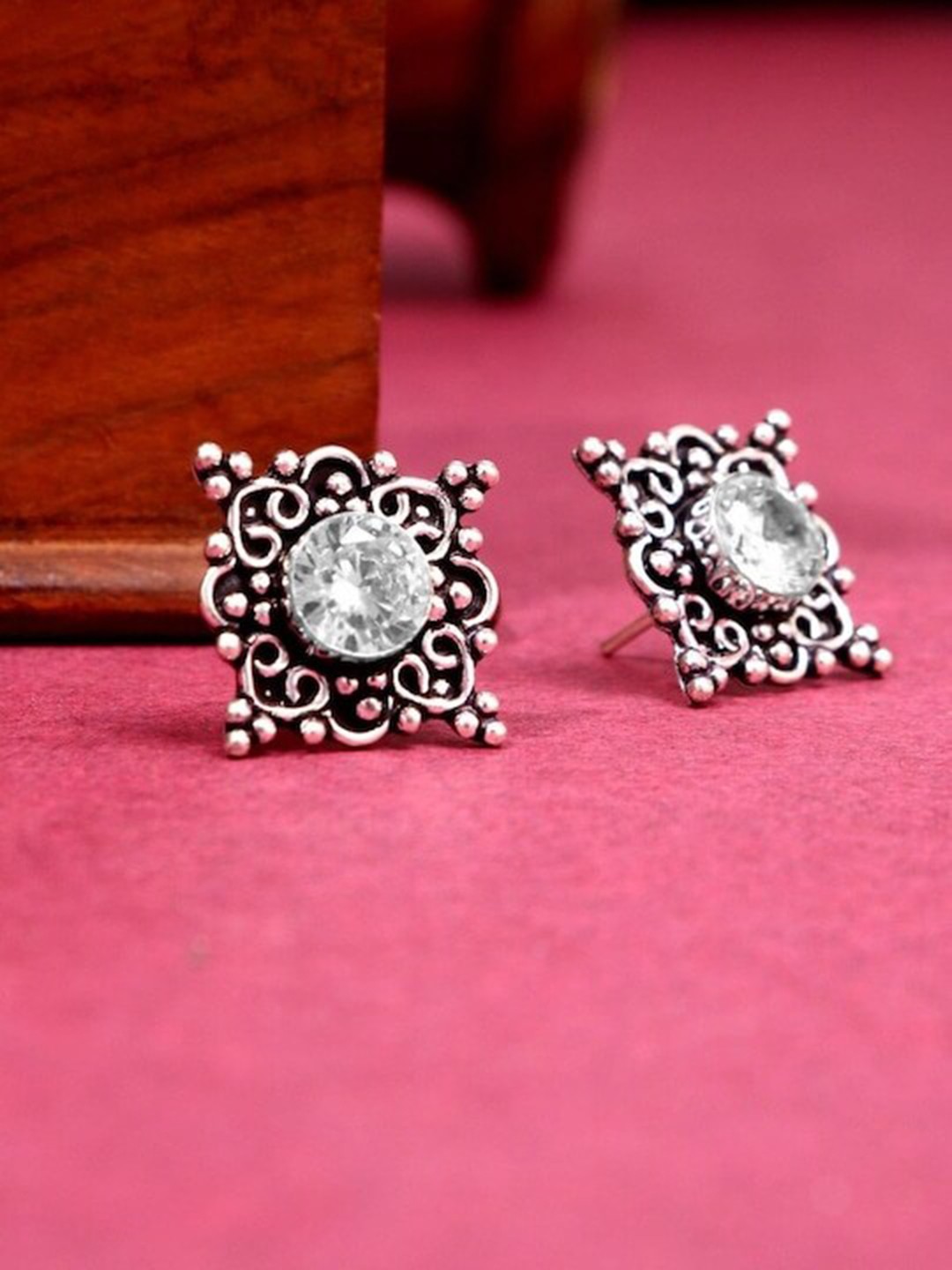 

Infuzze Brass-Plated Oxidised Contemporary Studs Earrings, White