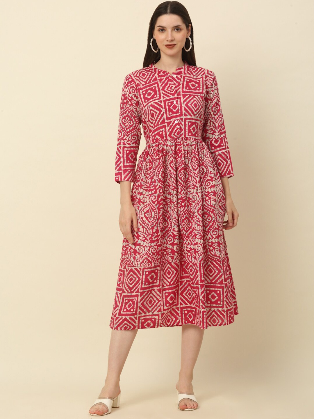 

Anouk Blue Geometric Printed Fit & Flare Ethnic Dress, Pink