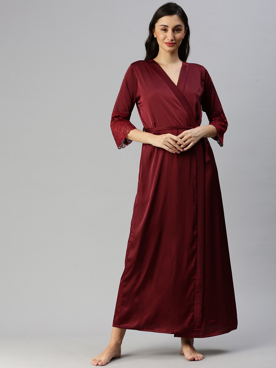 

9shines Label Shoulder Strap Satin Nightdress With Robe, Maroon