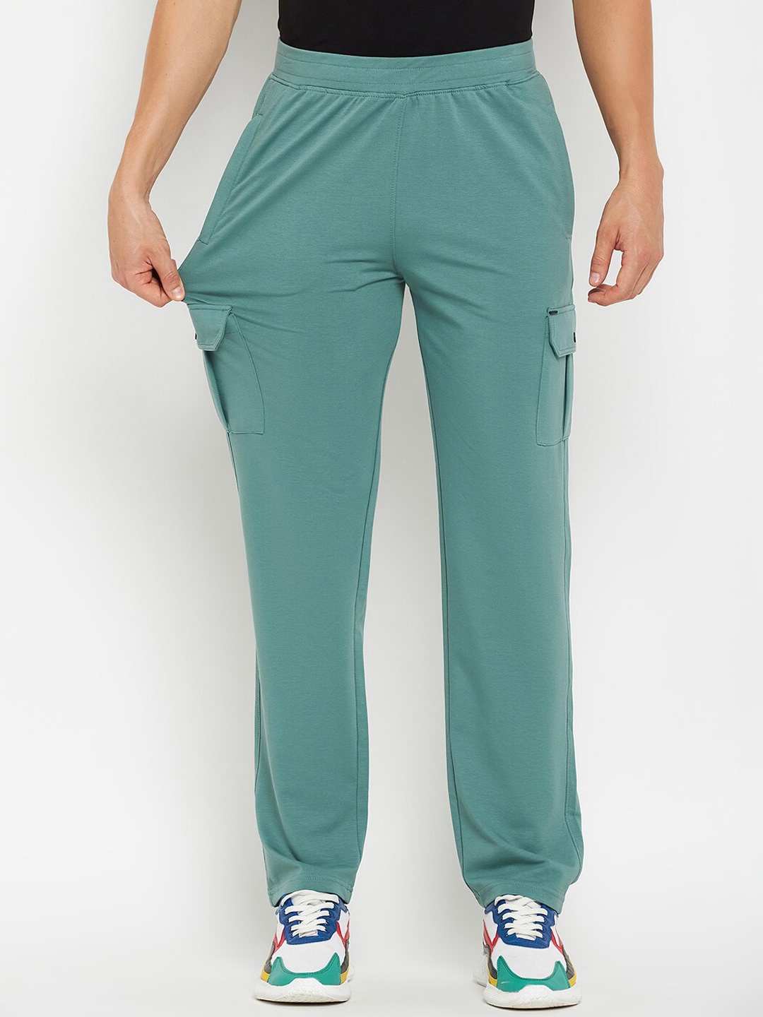 

Okane Men Regular-Fit Track Pants, Green