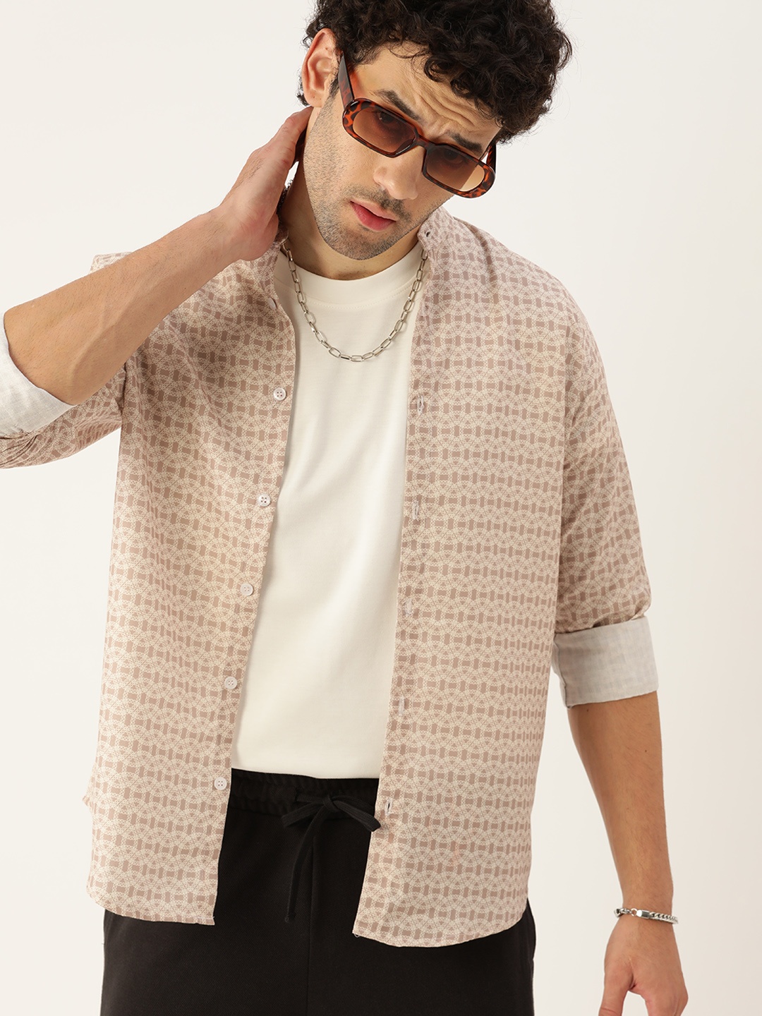

Kook N Keech Men Relaxed Opaque Printed Casual Shirt, Beige