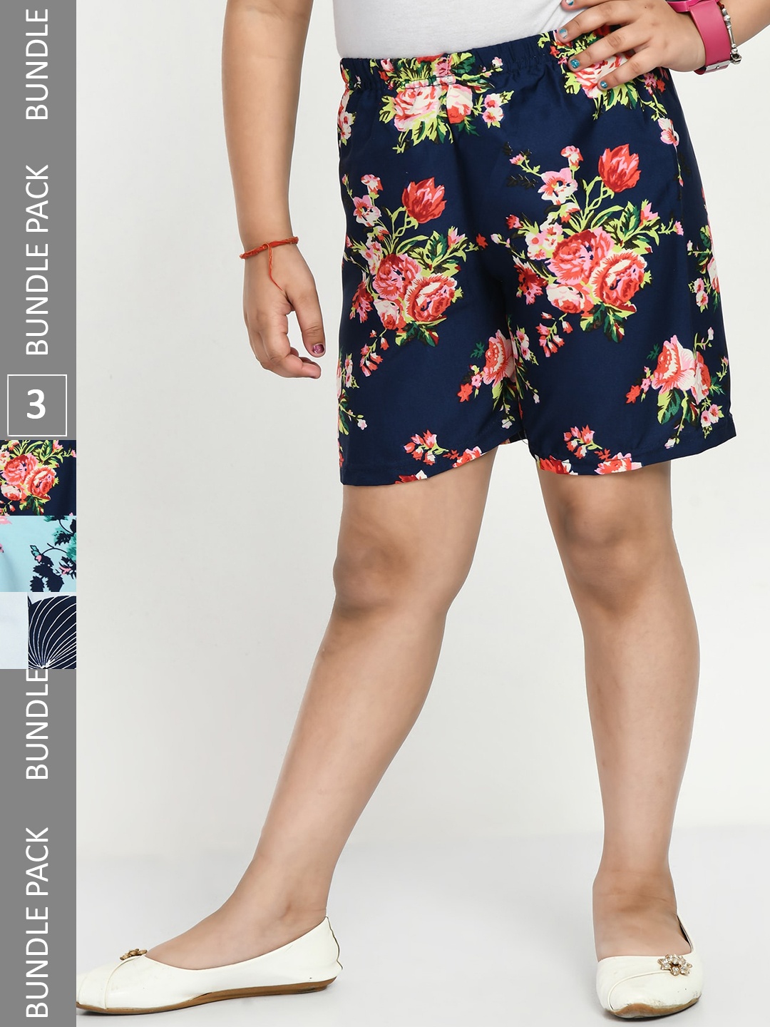 

IndiWeaves Girls Pack Of 3 Printed Mid-Rise Shorts, Navy blue