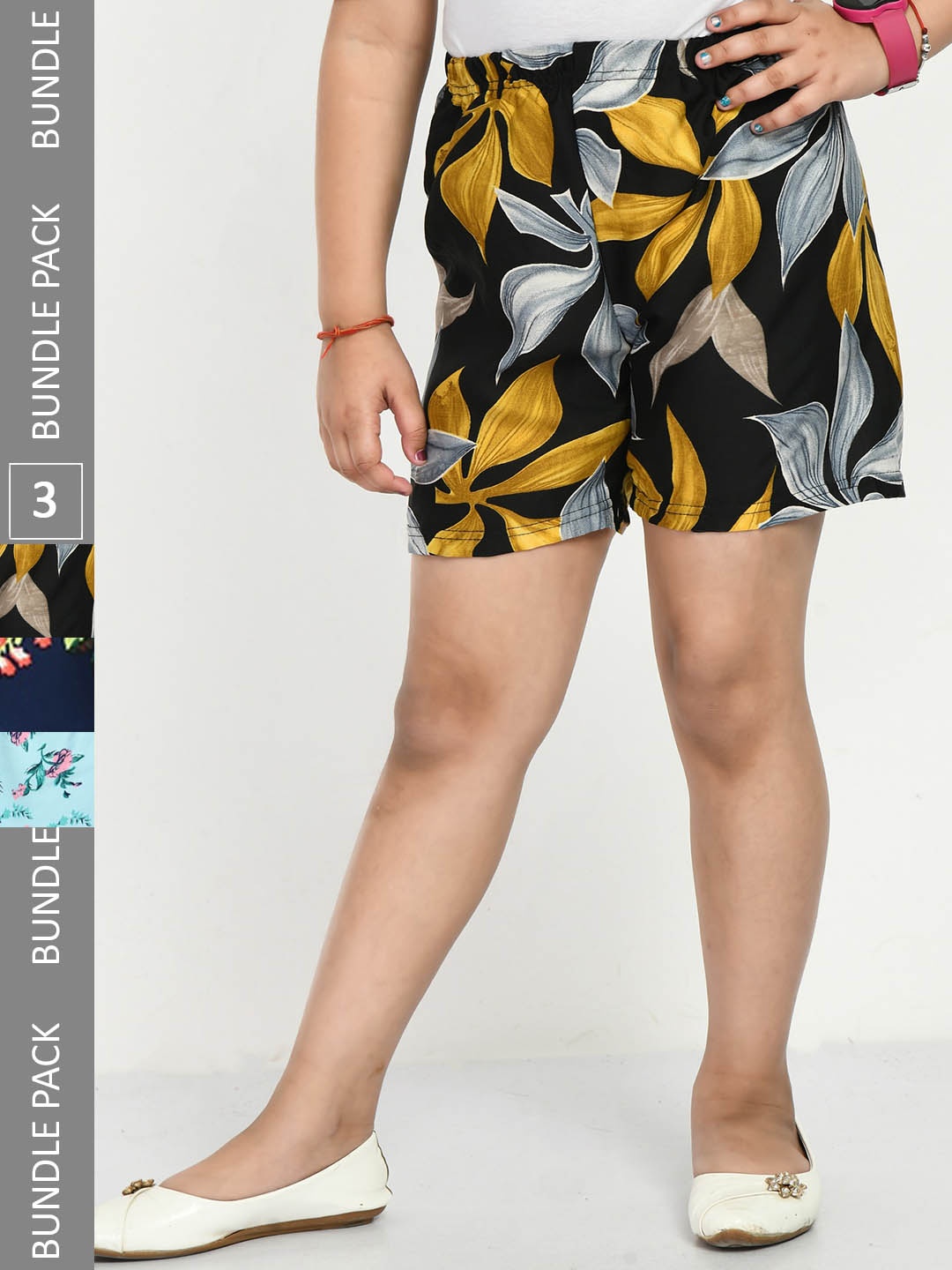 

IndiWeaves Girls Pack Of 3 Printed High-Rise Shorts, Black