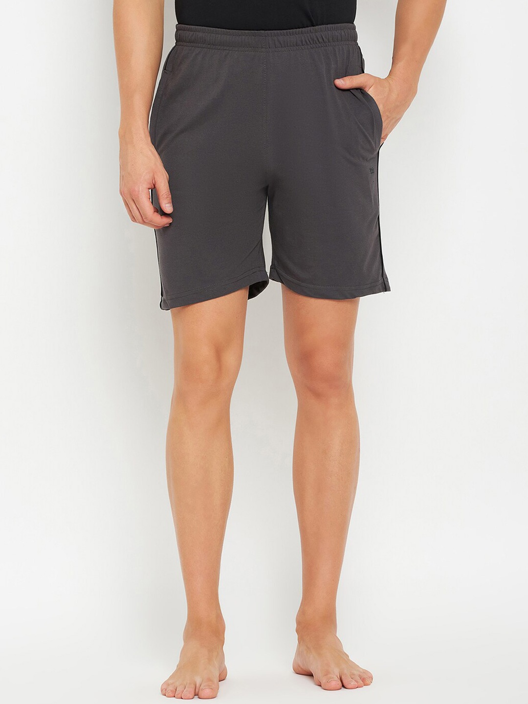 

Okane Men Mid-Rise Lounge Shorts, Grey