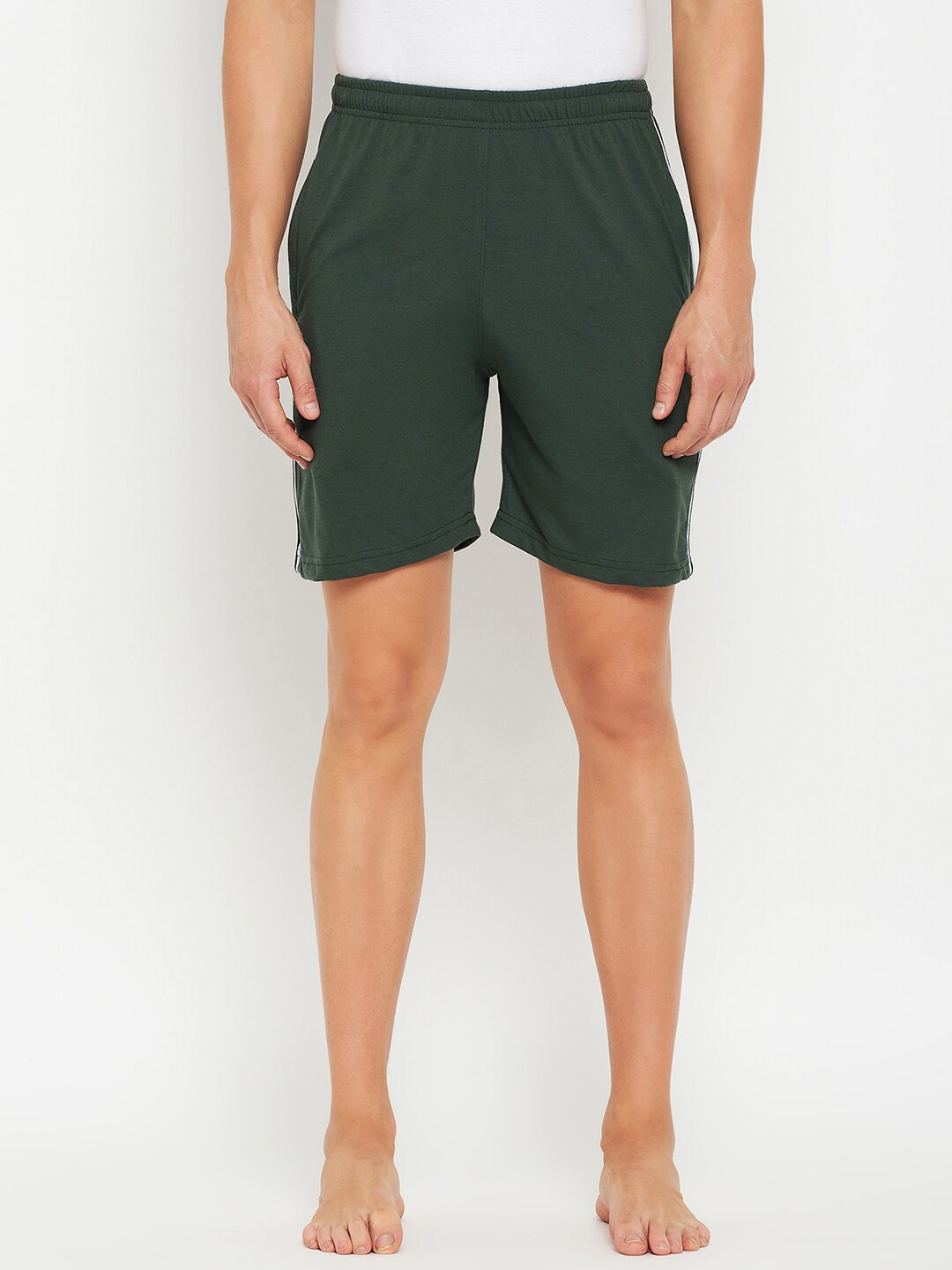 

Okane Men Mid-Rise Striped Lounge Shorts, Green