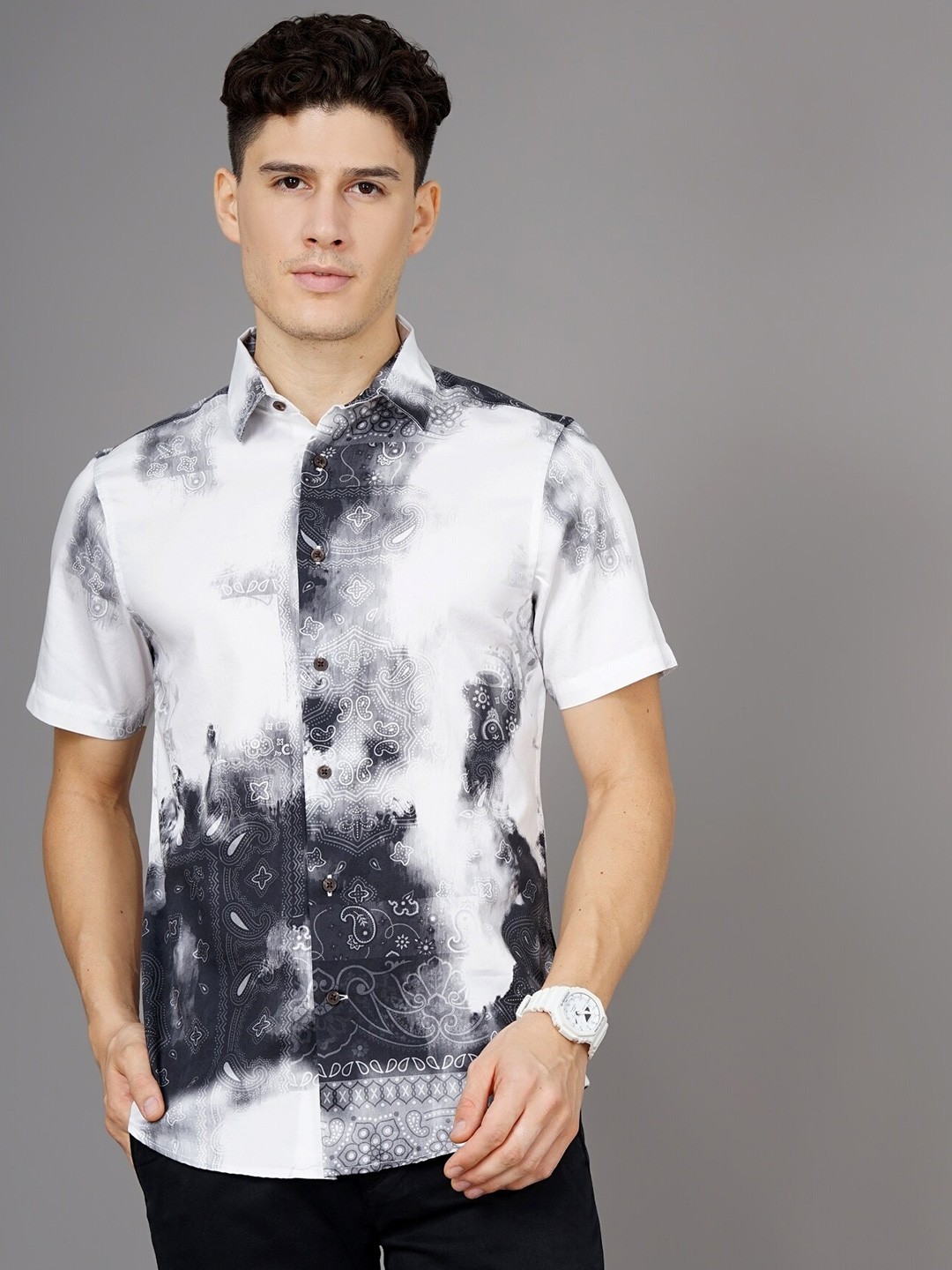 

British Club Smart Ethnic Printed Faded Spread Collar Cotton Casual Slim Fit Shirt, White