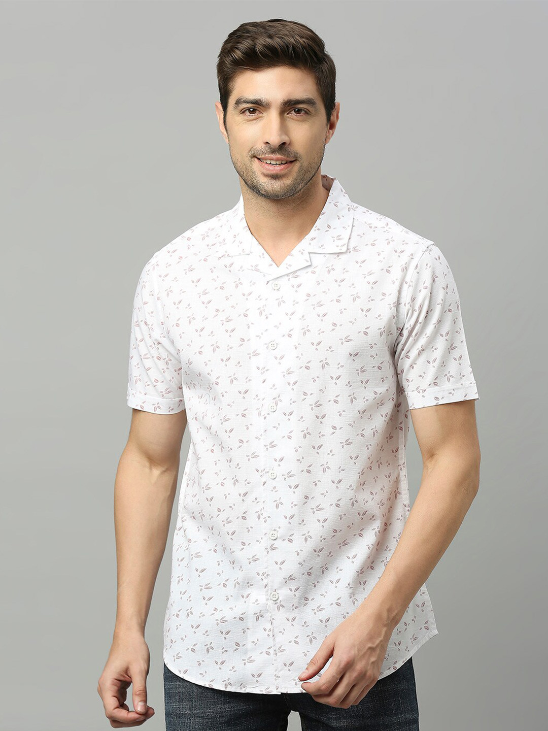 

HERE&NOW White Classic Slim Fit Floral Printed Cotton Casual Shirt