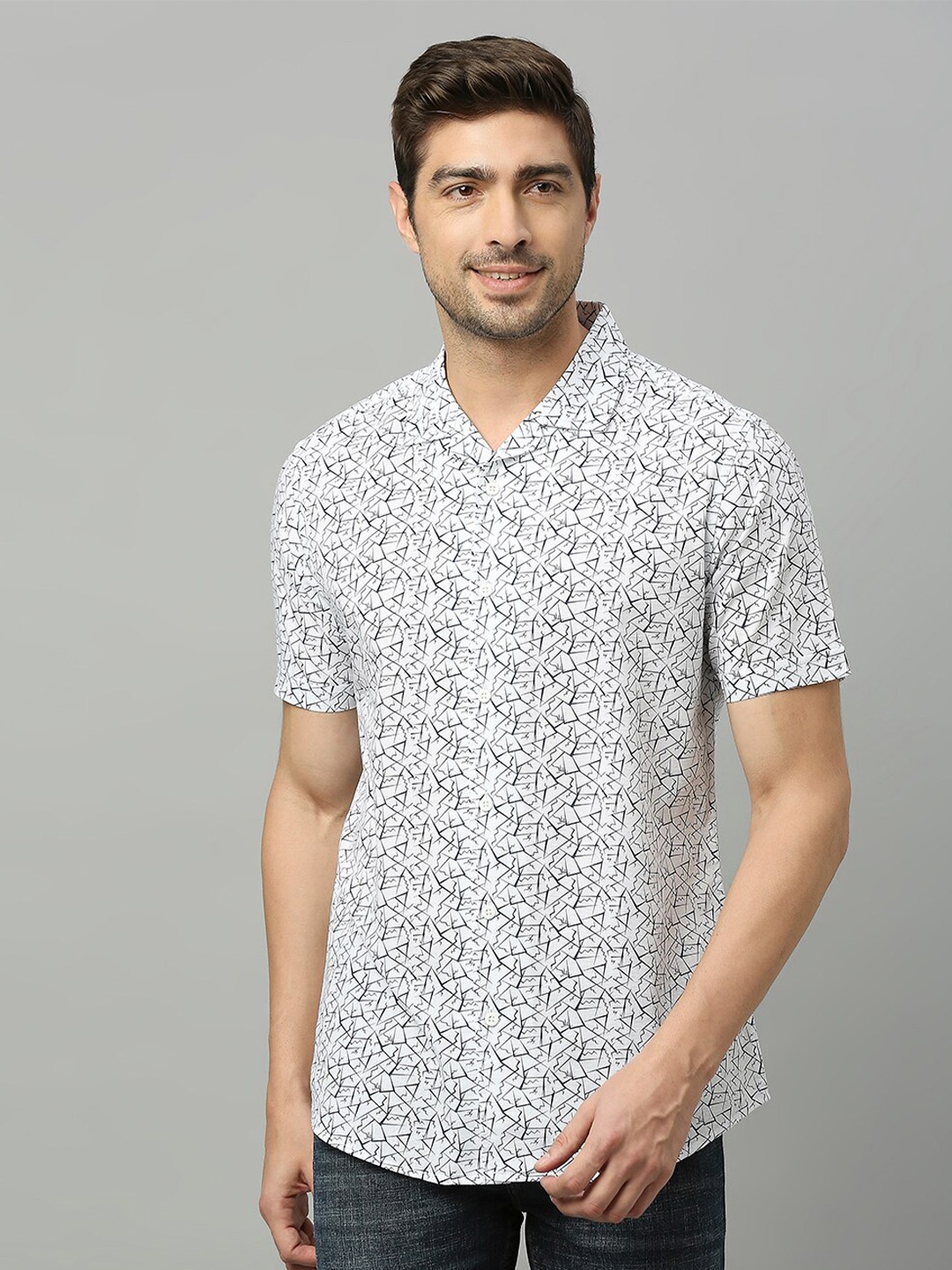 

HERE&NOW White & Black Classic Slim Fit Printed Pure Cotton Casual Shirt