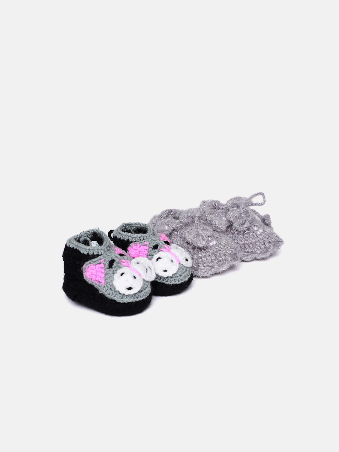 

CHUTPUT Unisex Kids Pack of 2 Crochet Booties, Black