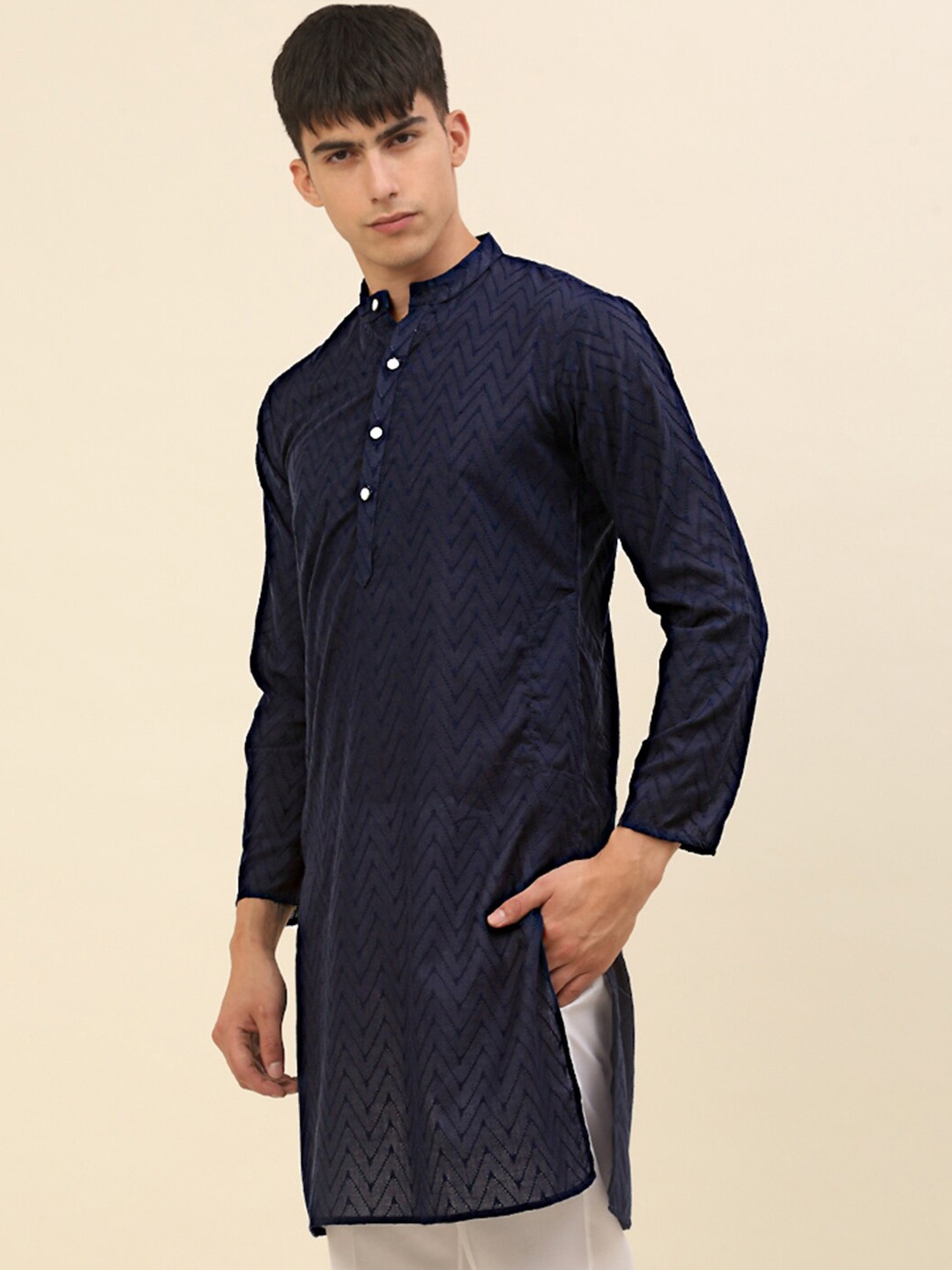 

Anouk Navy Blue Geometric Embroidered Mandarin Collar Pure Cotton Kurta