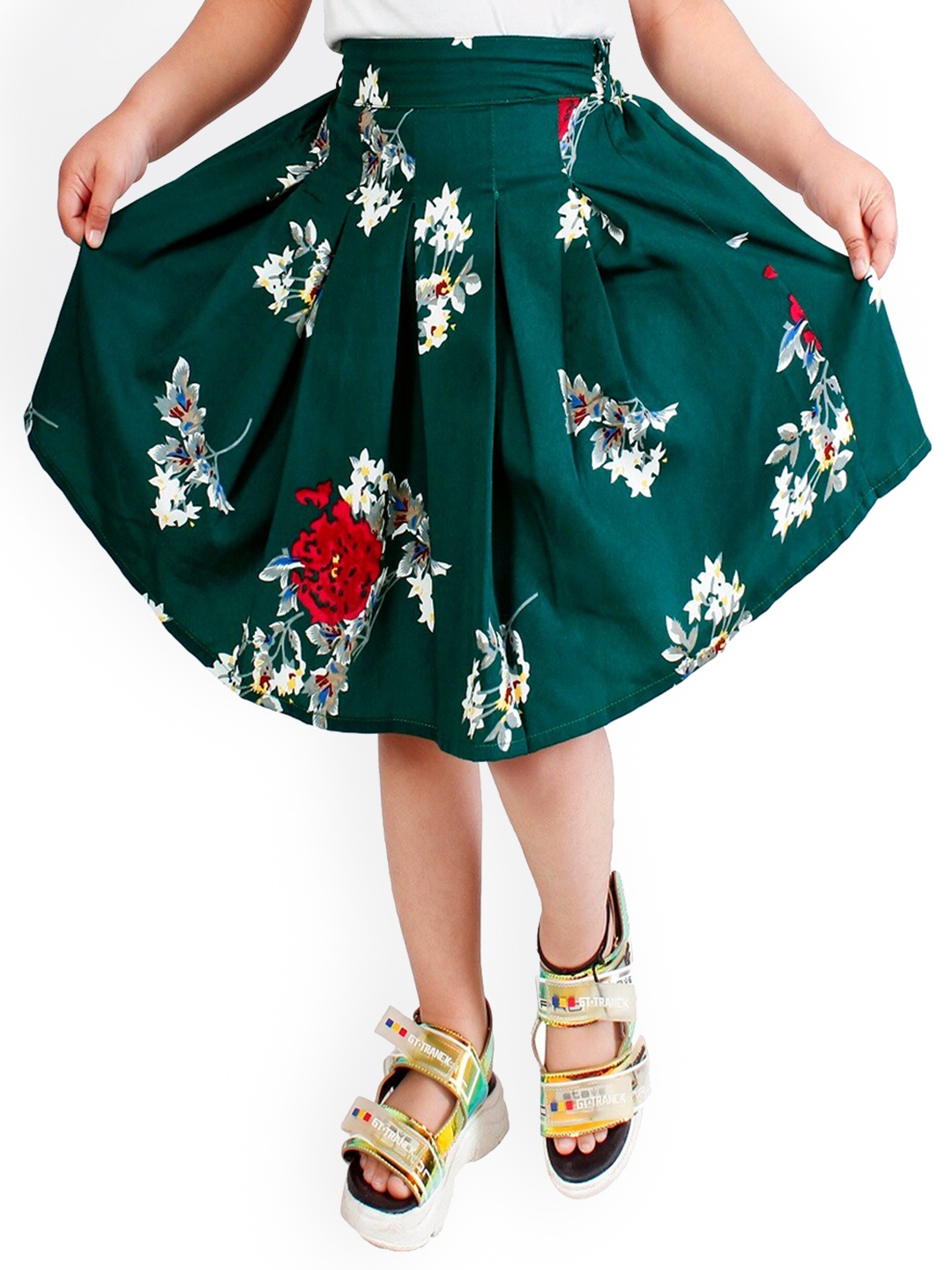 

R Cube Girls Floral Printed Knee Length Flared Skirt, Green