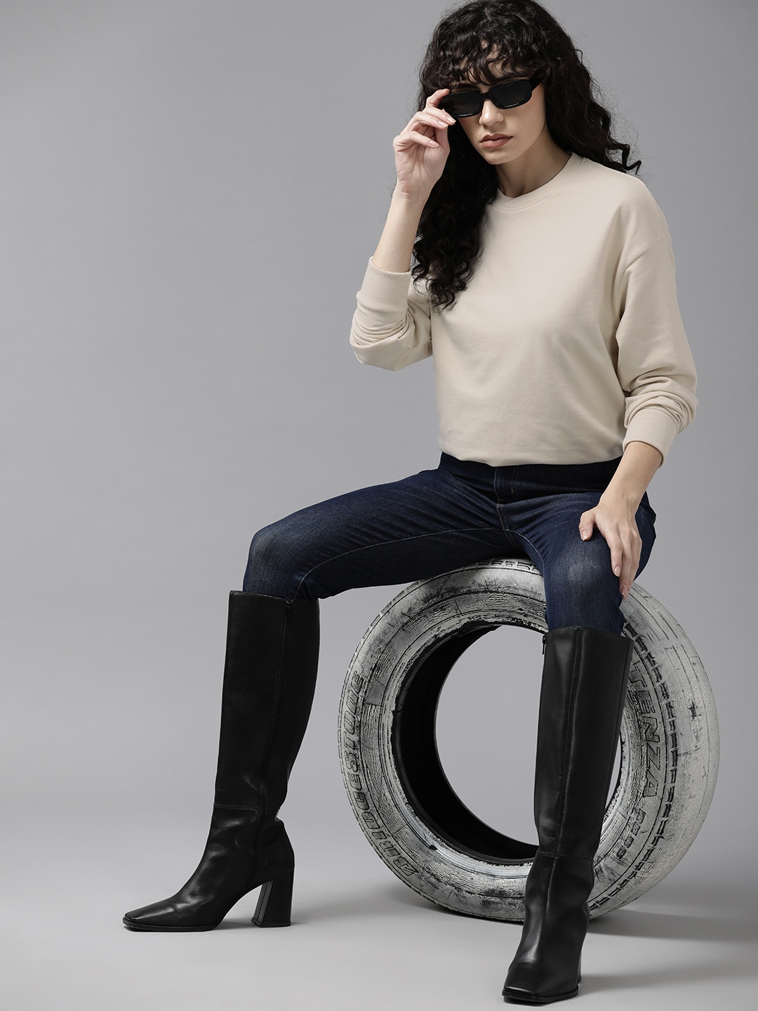 

Roadster Women Solid Pullover Sweatshirt, Cream