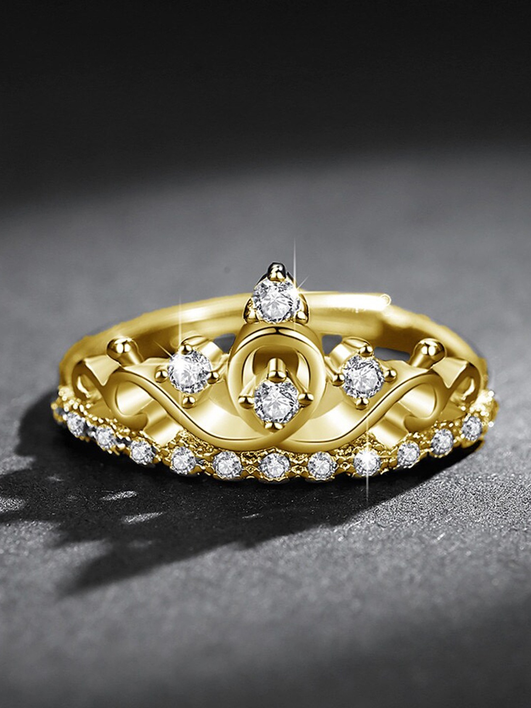 

MYKI Gold-Plated Adjustable Crown Style Finger Ring