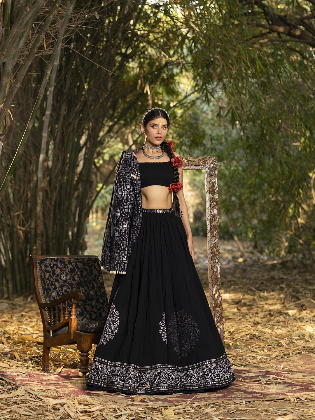

SCAKHI Embroidery Mirror Work Ready to Wear Lehenga & Blouse & Jacket, Black