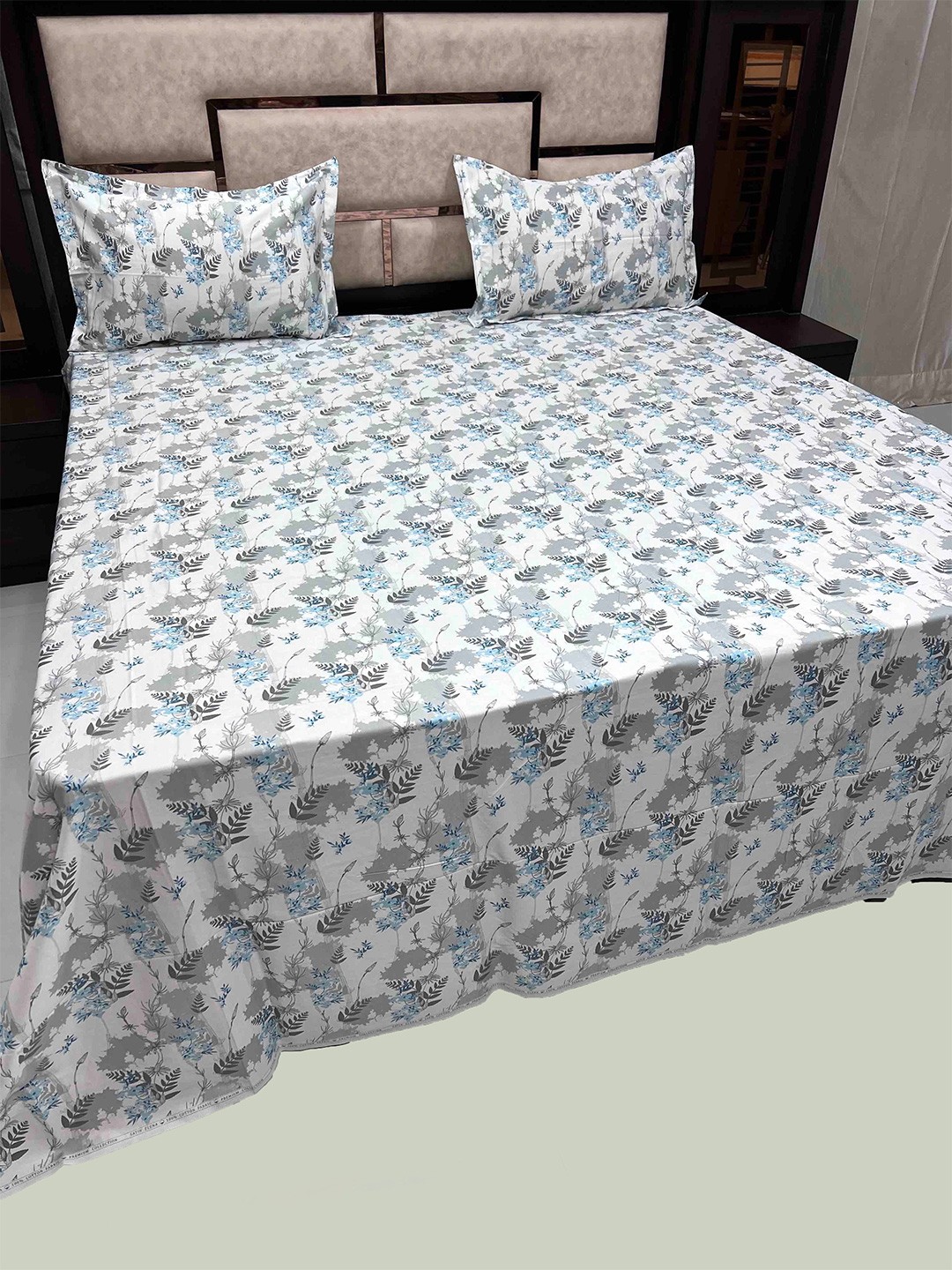 

Pure Decor Mansion White & Grey Floral 400 TC Cotton King Bedsheet with 2 Pillow Covers