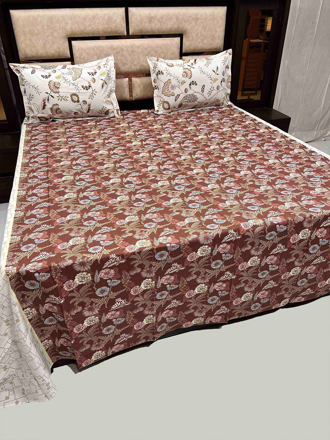

Pure Decor Vogue Brown & Blue Floral 350 TC Pure Cotton King Bedsheet & 2 Pillow Covers