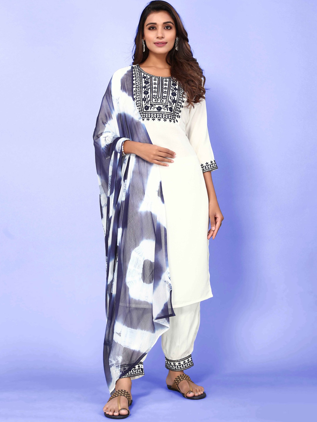 

Happy Design Yoke Design Regular Thread Work Kurta With Salwar & Dupatta, White