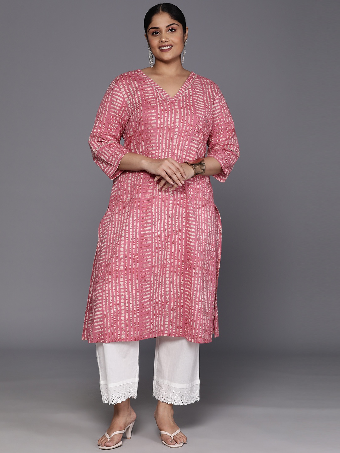 

Varanga Plus Size Abstract Printed Gotta Patti Pure CottonKurta, Pink