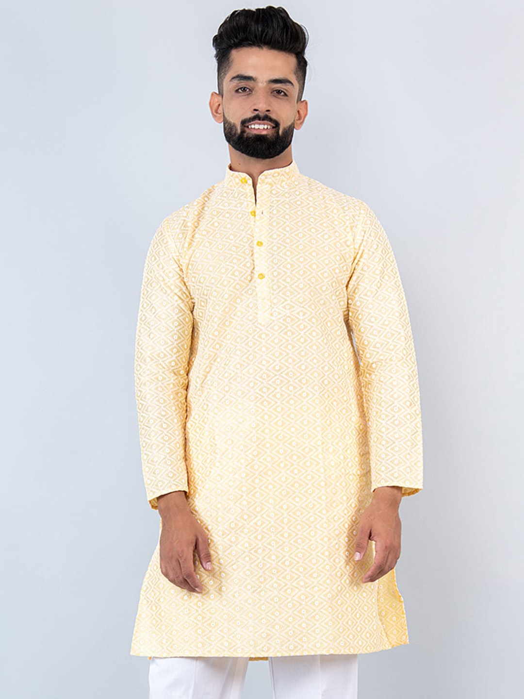 

Tistabene Geometric Embroidered Mandarin Collar Thread Work Cotton Kurta, Yellow