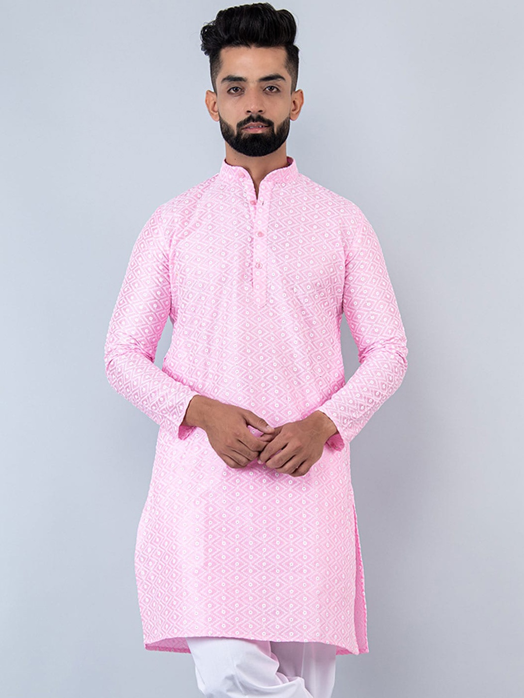 

Tistabene Geometric Embroidered Mandarin Collar Thread Work Cotton Kurta, Pink