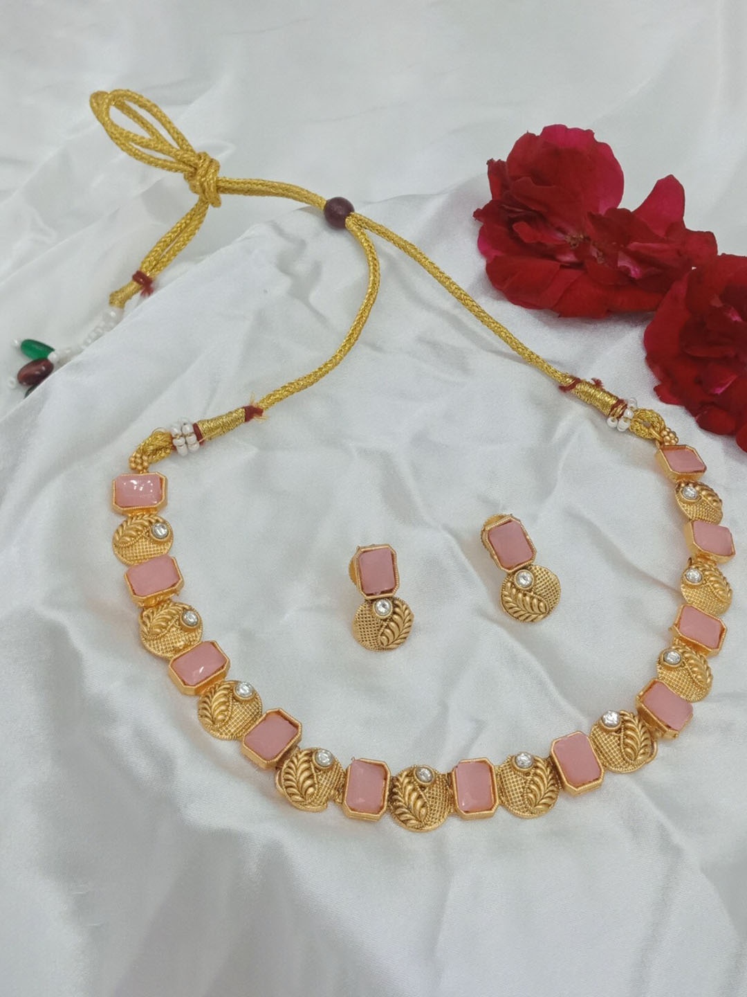 

AASHISH IMITATION Gold-Plated Kundan & Stone-Studded Jewellery Set
