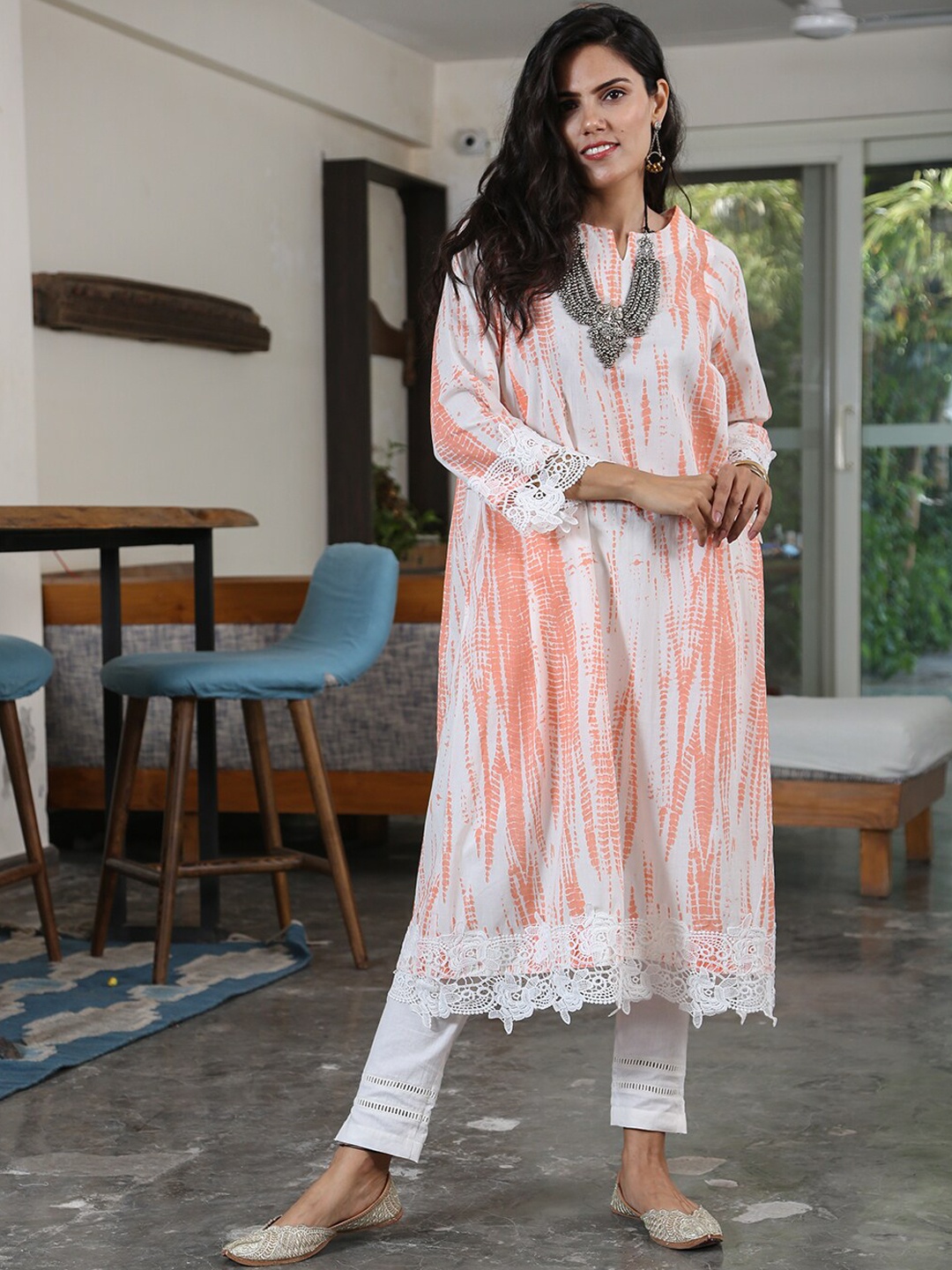 

FABNEST Shibori Dyed Lace Work A-Line Pure Cotton Kurta with Trousers, Orange