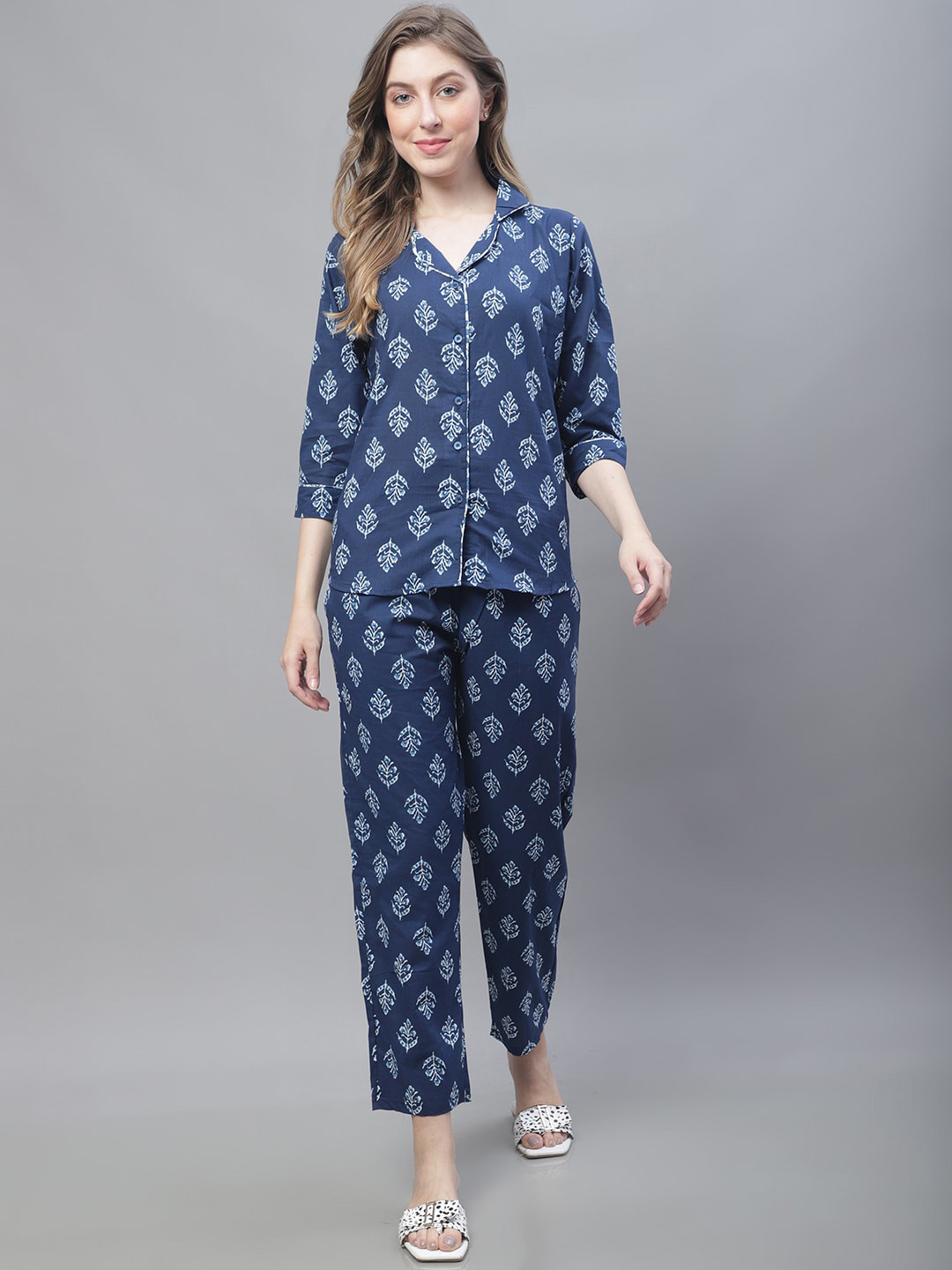 

TAG 7 Floral Printed Pure Cotton Night Suit, Blue