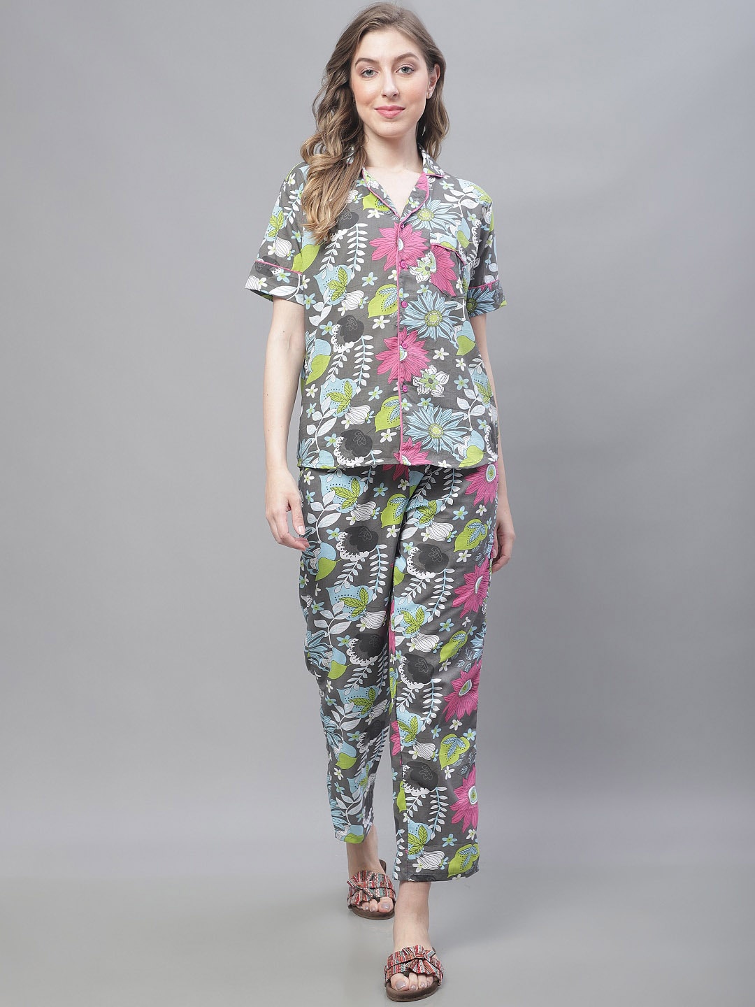 

TAG 7 Floral Printed Pure Cotton Night Suit, Grey
