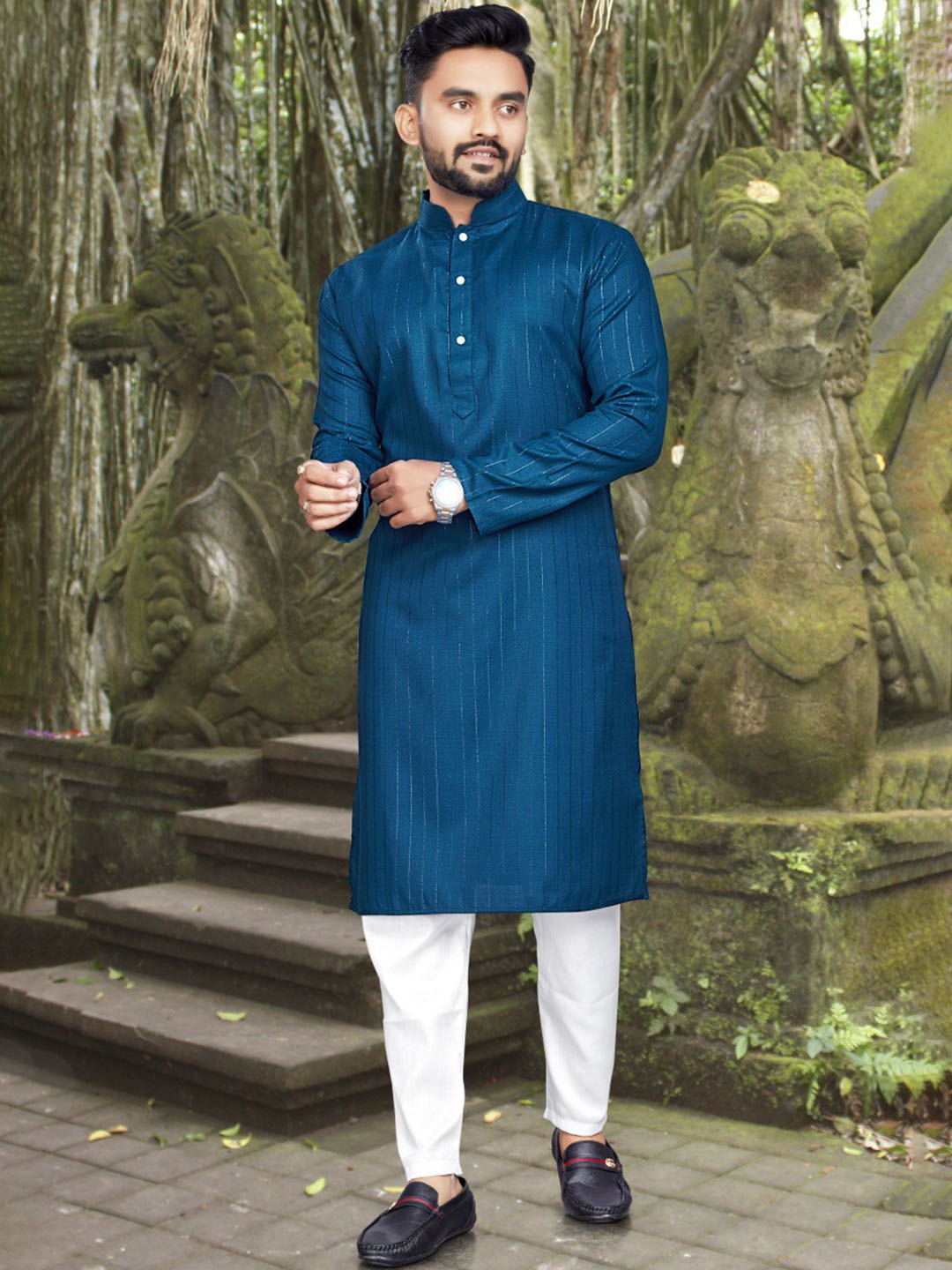 

CELLUX Mandarin Collar Striped Regular Kurta With Pyjamas, Blue